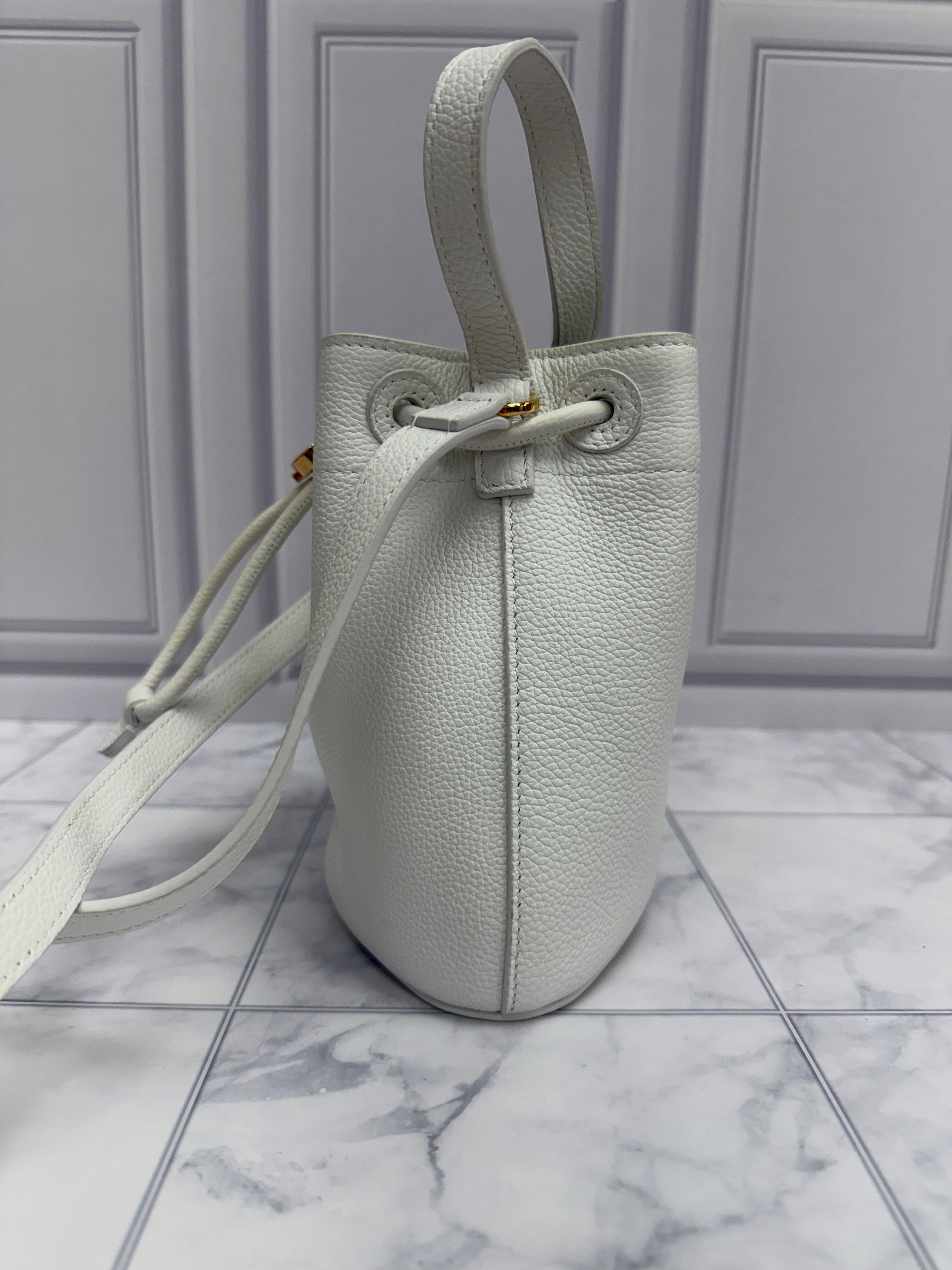 *DONS DROP* Burberry White Leather Mini TB Drawstring Bucket Crossbody
