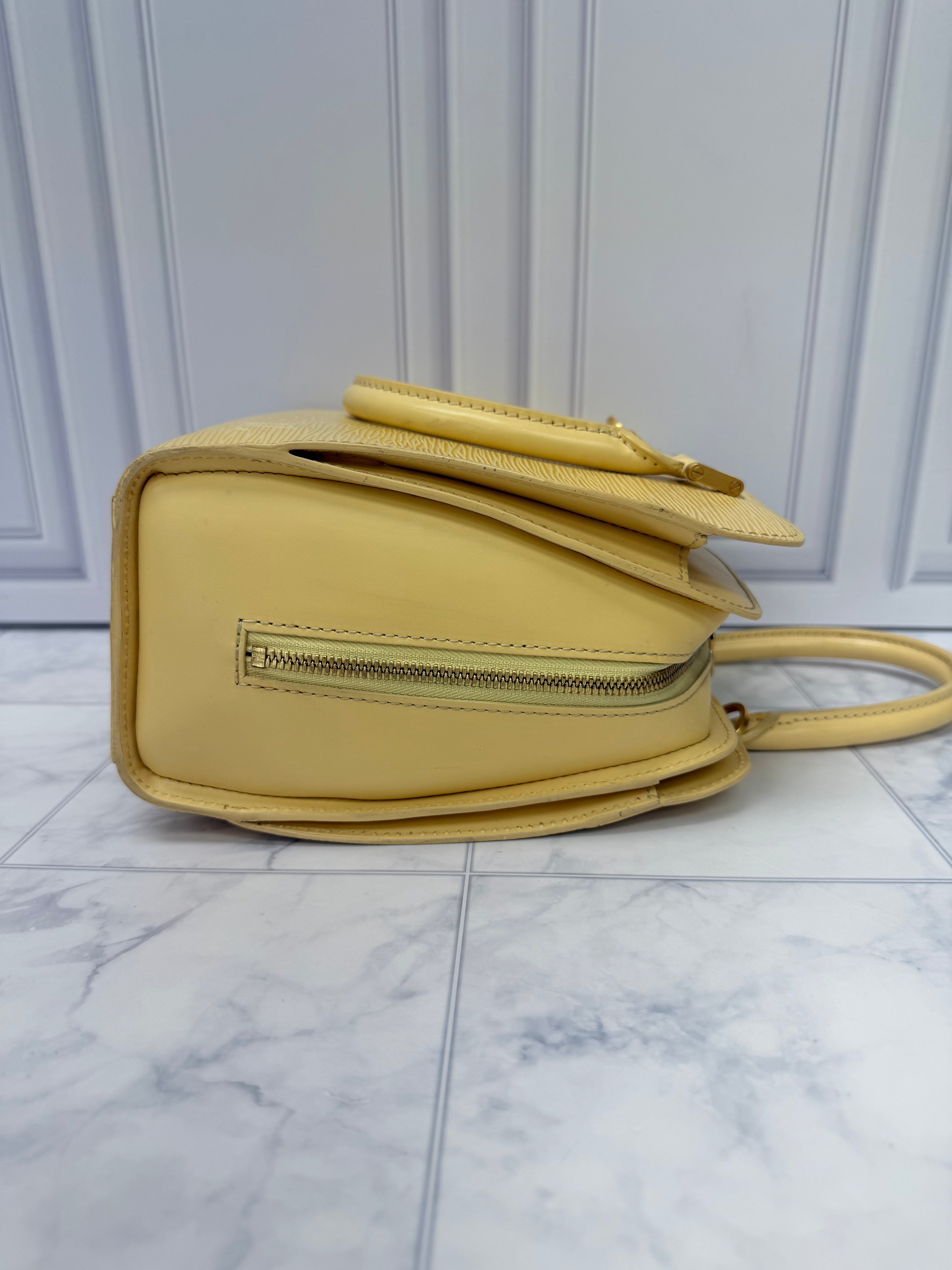 Louis Vuitton Butter Yellow Epi Leather Pont Neuf Handbag