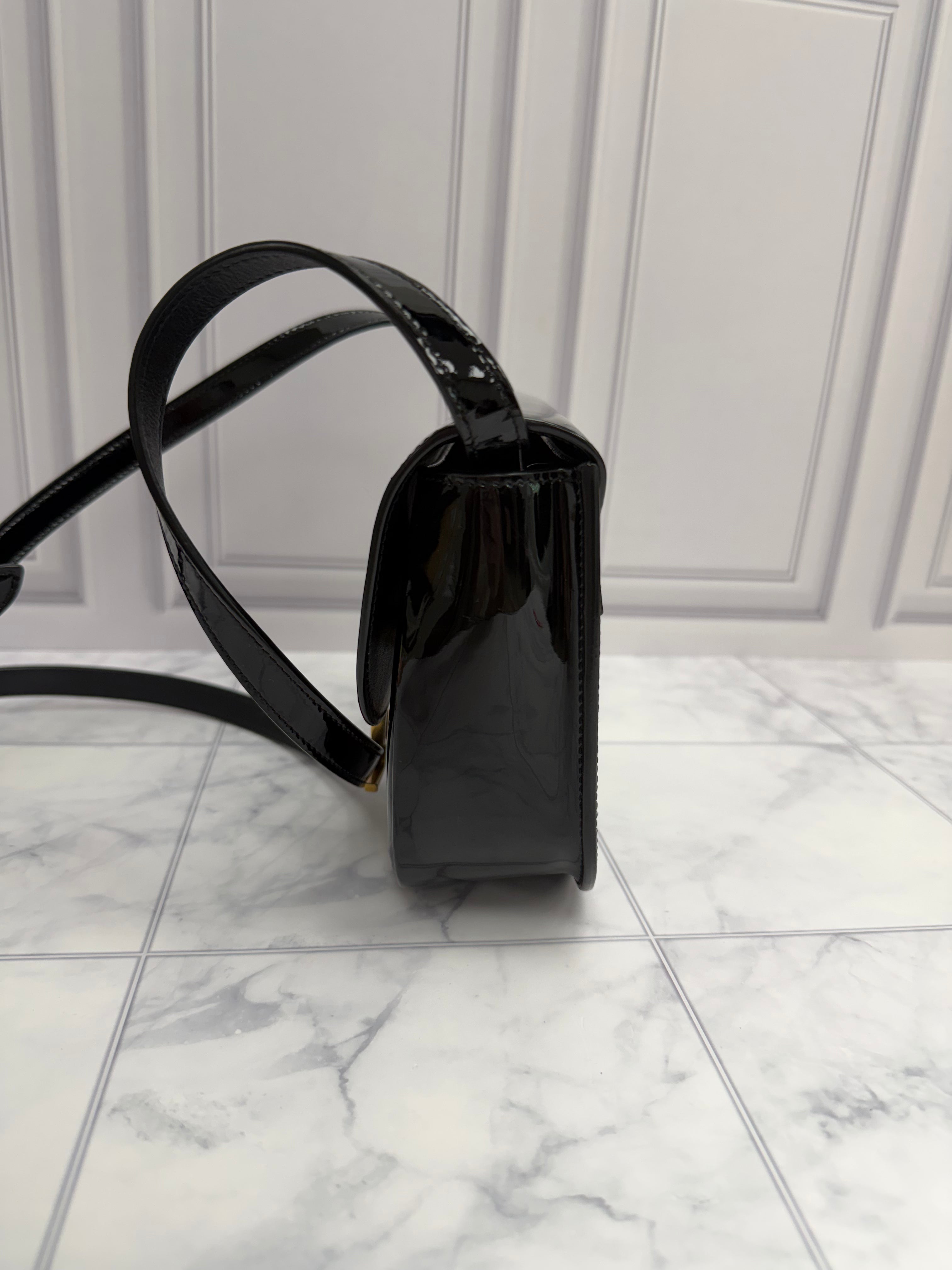 *DONS DROP* LIKE NEW Saint Laurent YSL Black Patent Leather Kaia Small Crossbody Bag