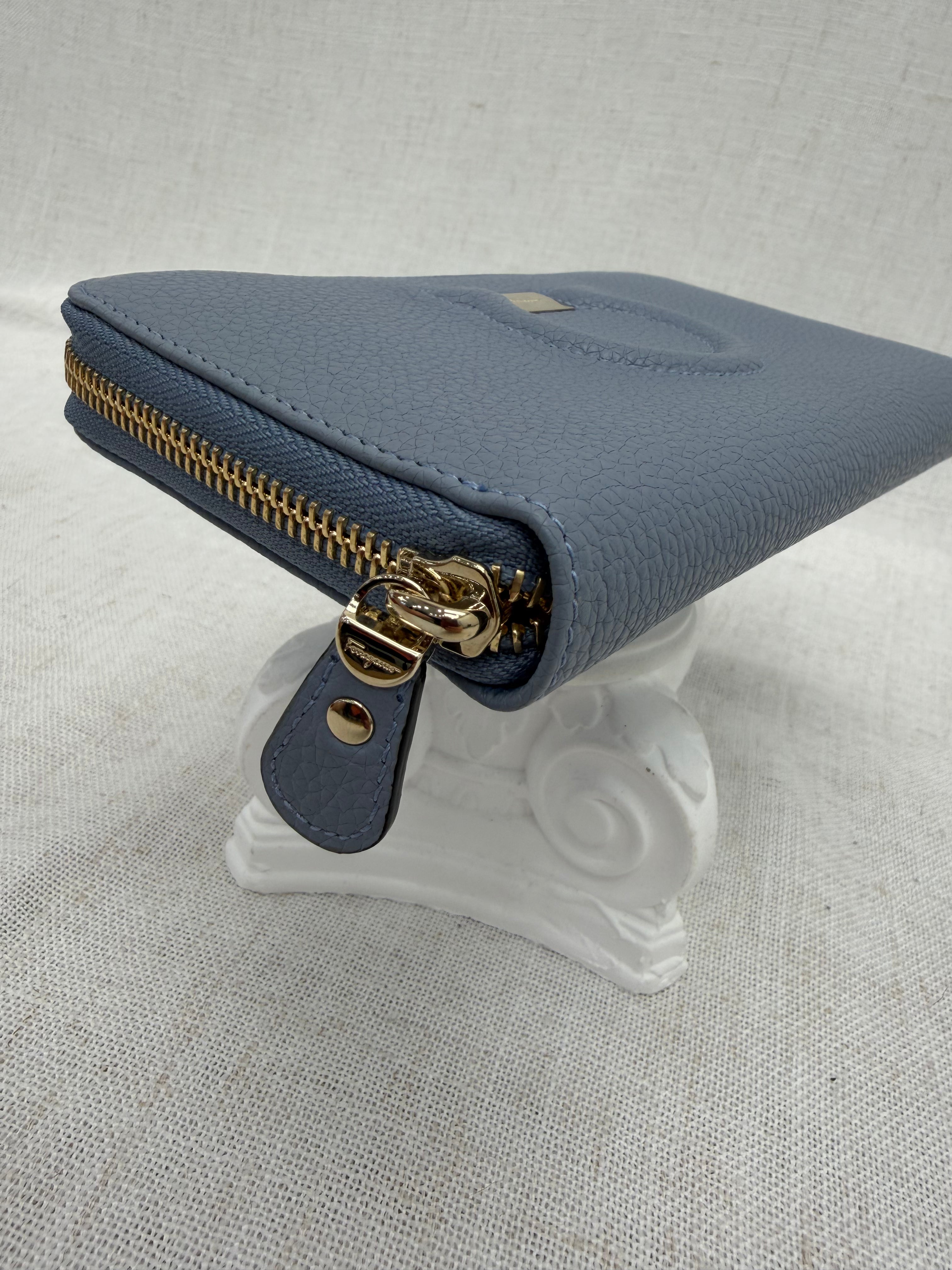 Salvatore Ferragamo Blue Leather Zippy Wallet