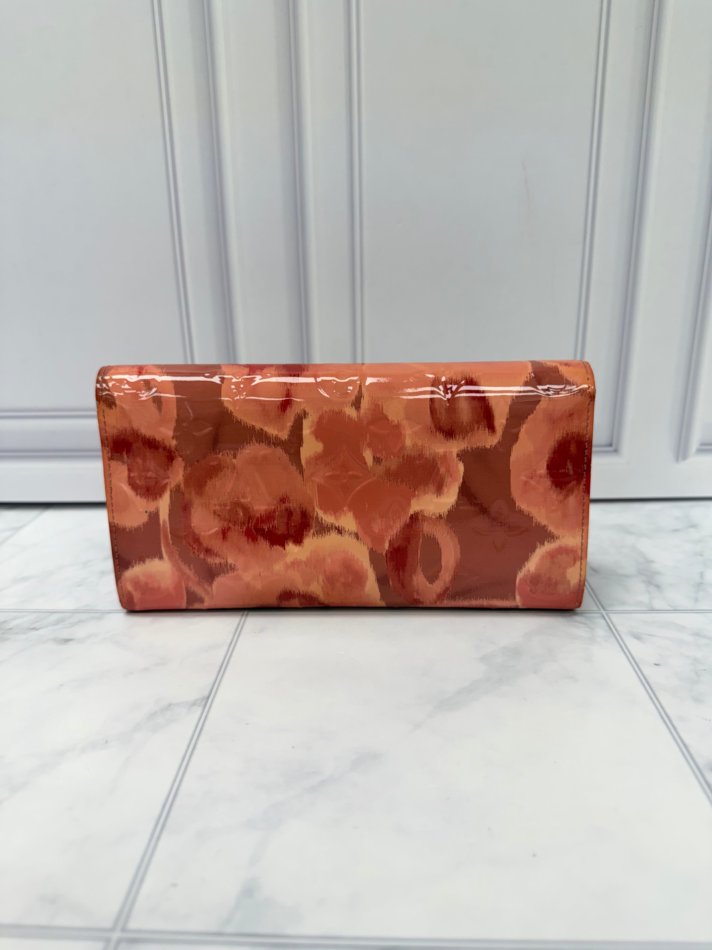Louis Vuitton Monogram Pink Rose Vernis Leather Ikat Sarah wallet