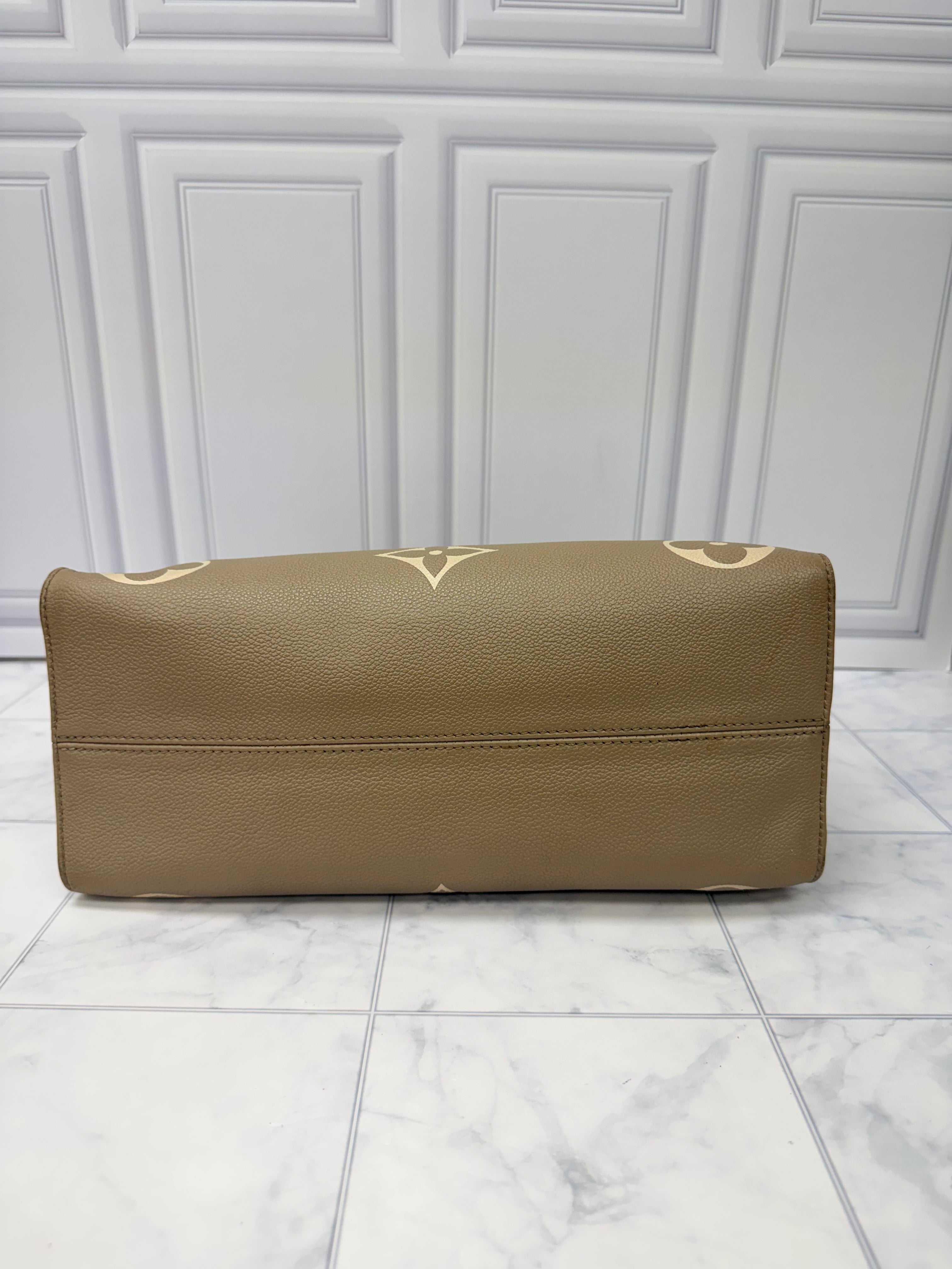 Louis Vuitton Monogram Turtledove Empreinte Leather On The Go MM