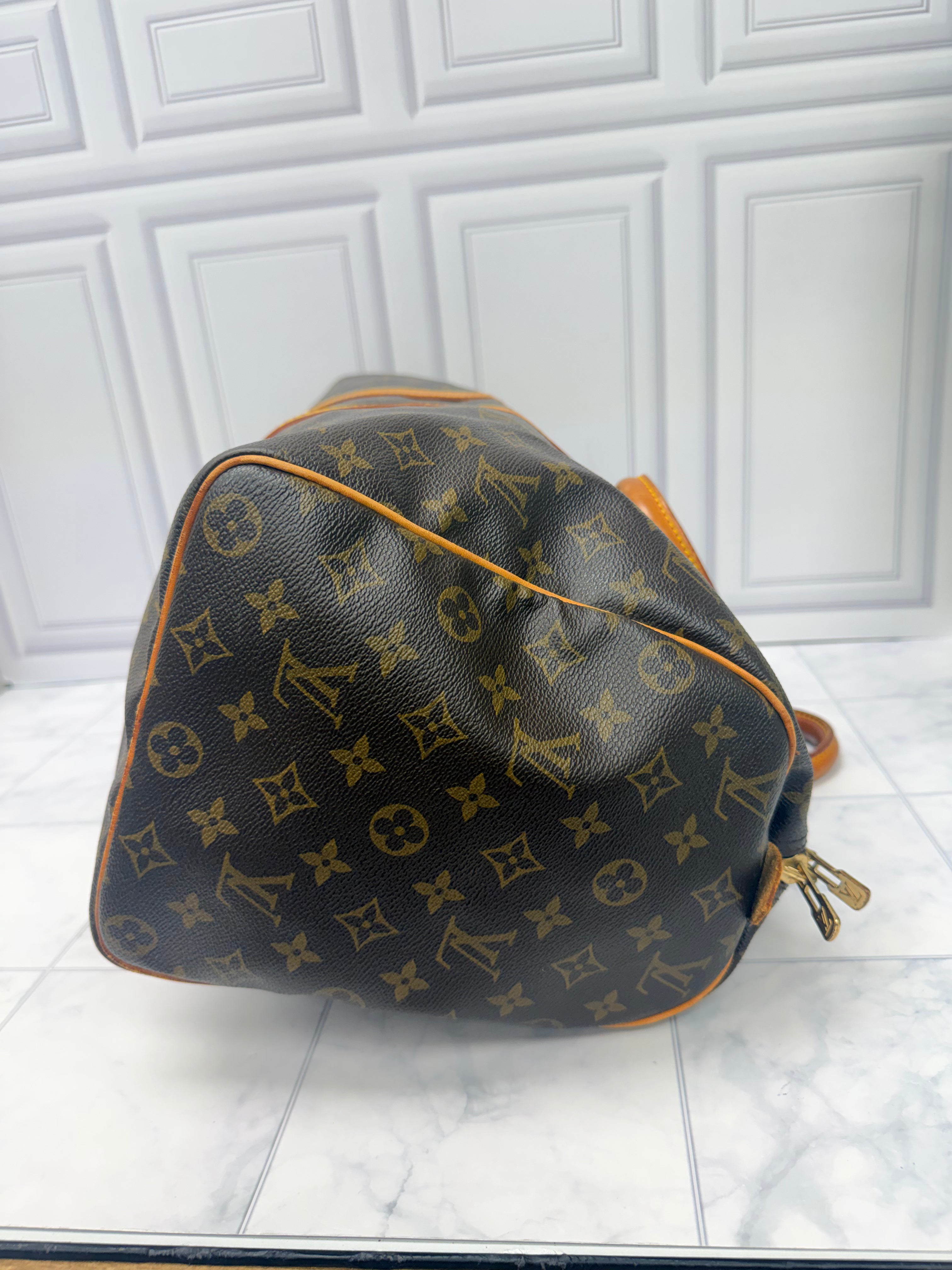 Louis Vuitton Monogram Keepall 45