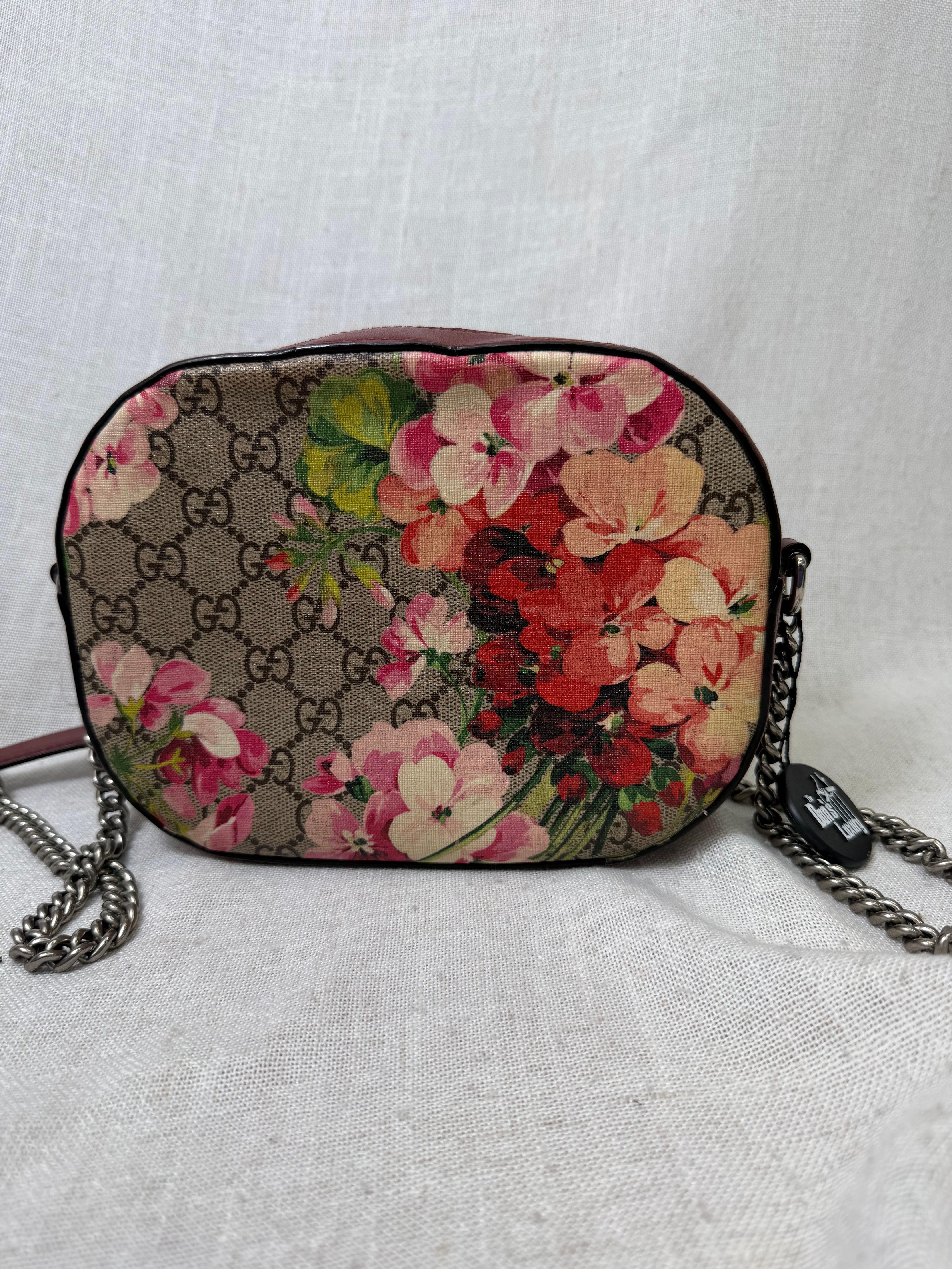 Gucci Blooms GG Supreme Chain Crossbody Bag