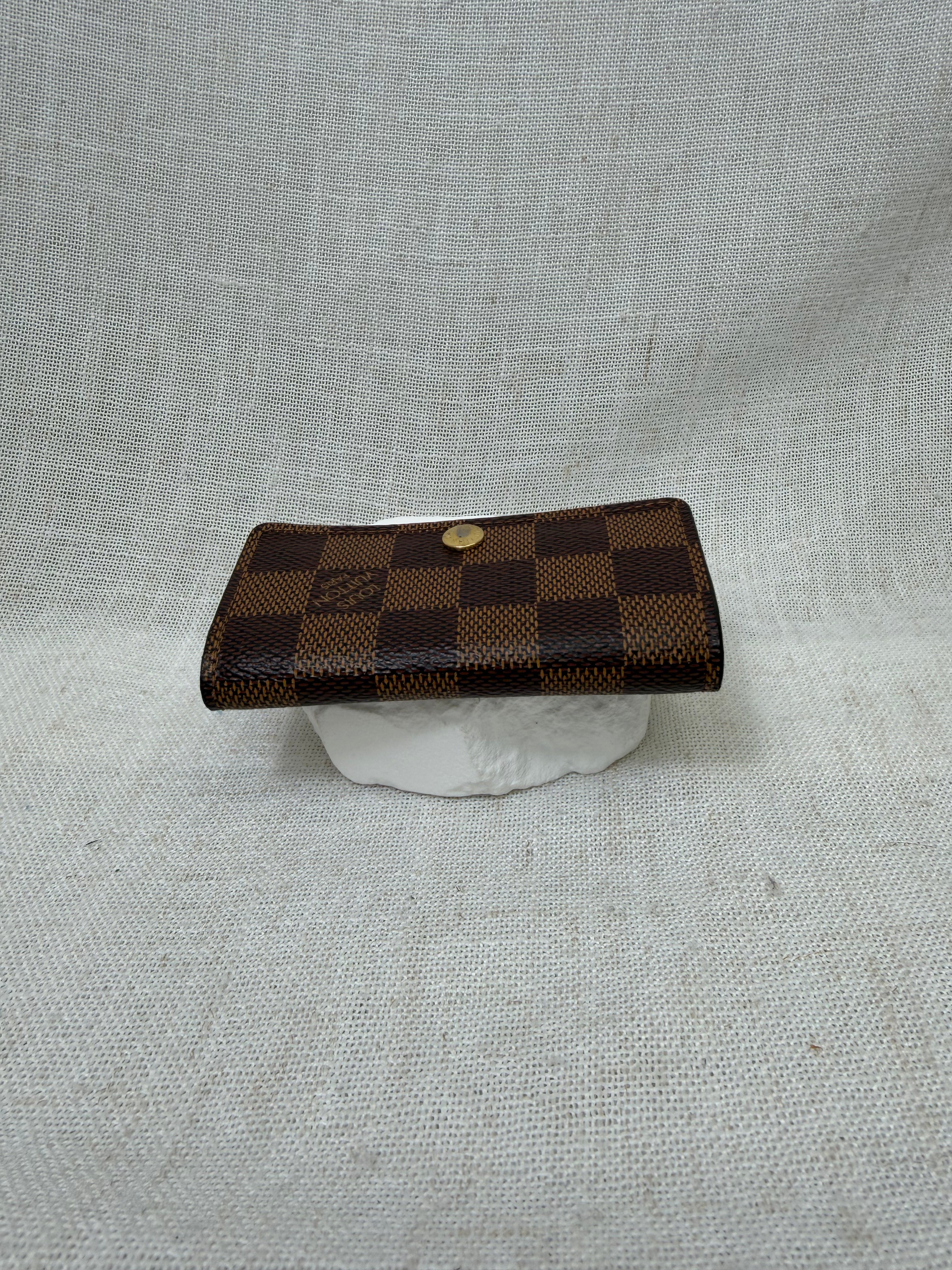 Louis Vuitton Damier Ebene 6 Key Holder