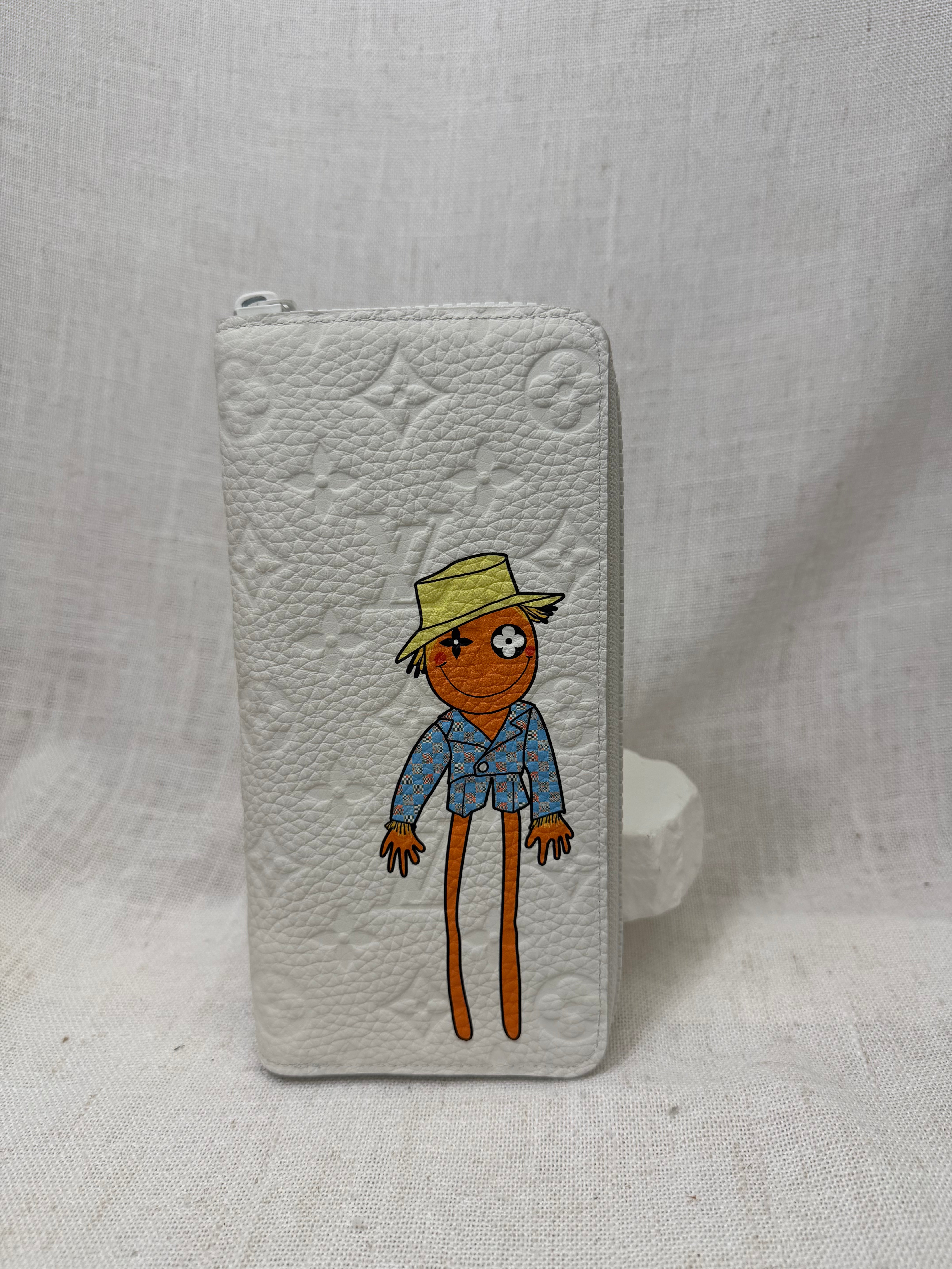 LIKE NEW - Louis Vuitton White Taurillon Leather Zoom With Friends Collection Vertical Zippy Wallet