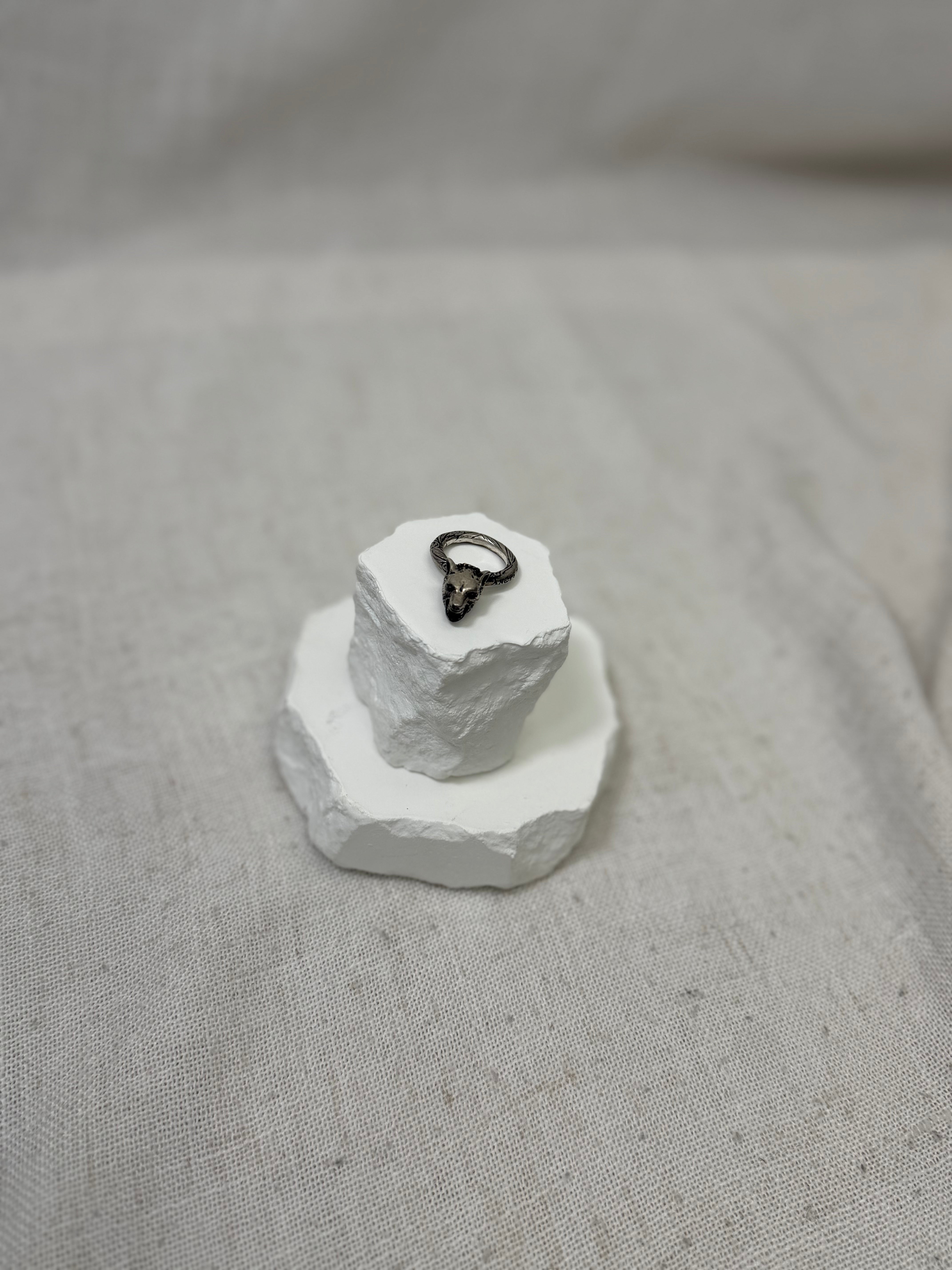 Gucci Sterling Silver Anger Forest Wolf Ring Size 6