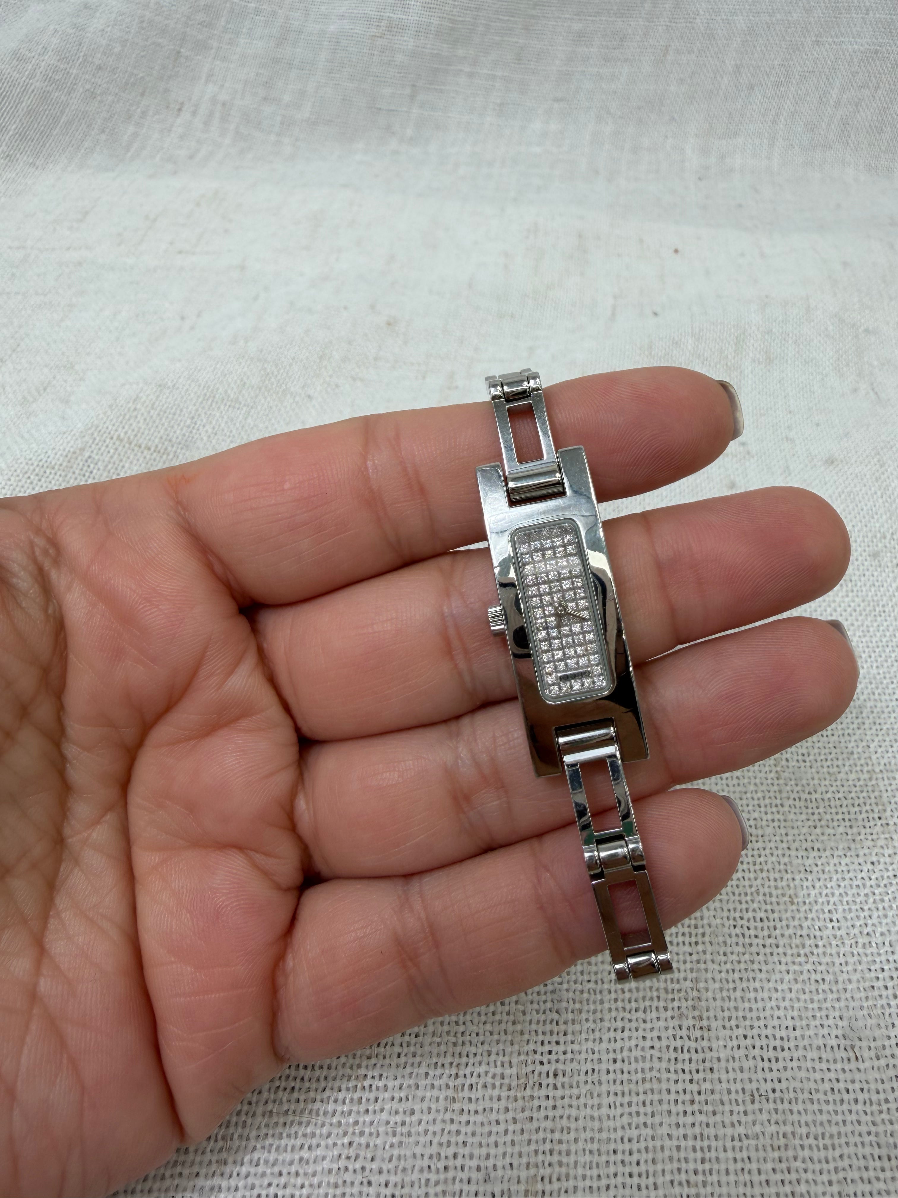 Gucci Diamond & Stainless Steel 12mm 3900L Watch