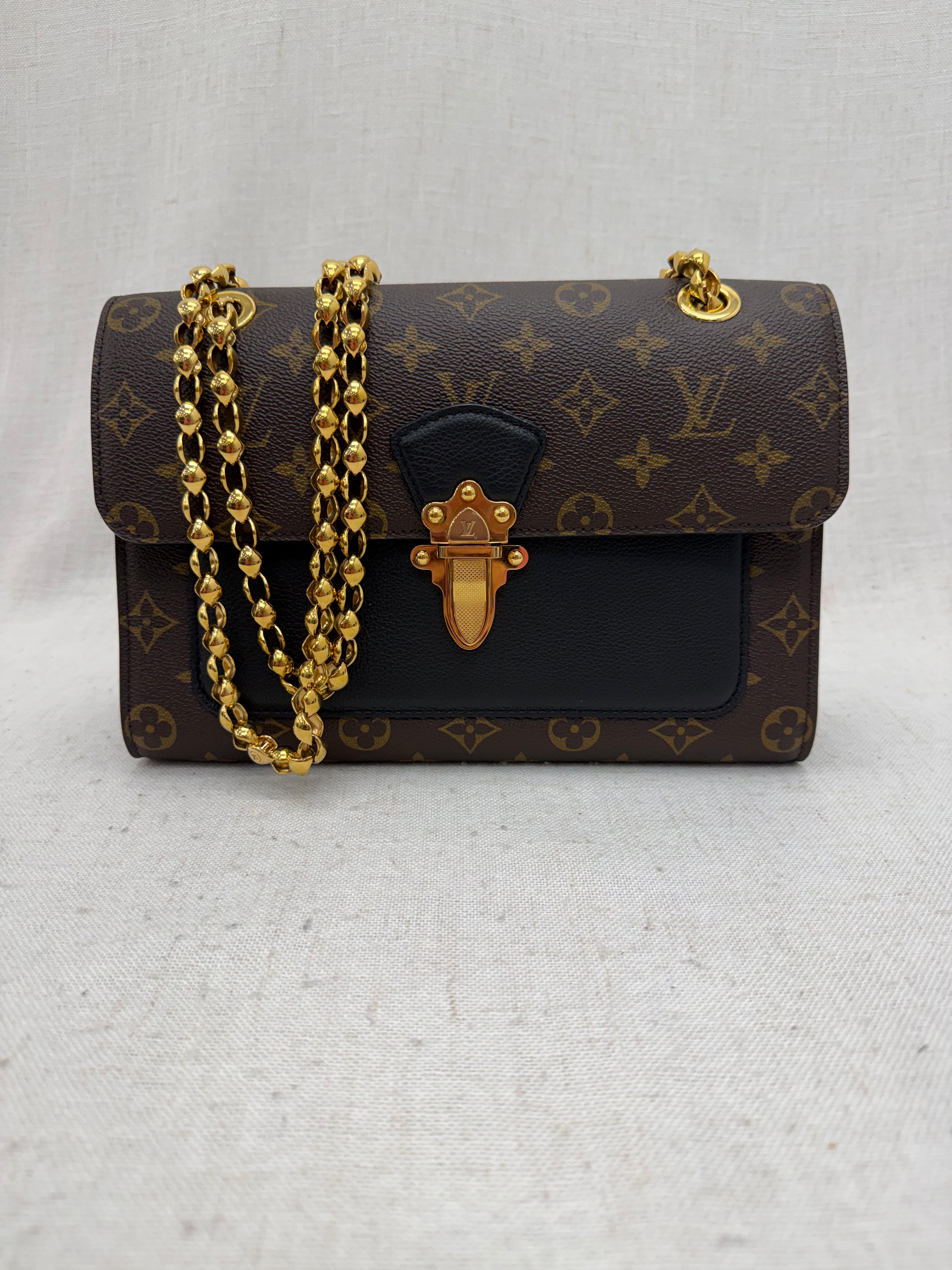 LIKE NEW- Louis Vuitton Monogram Victoire Shoulder Bag