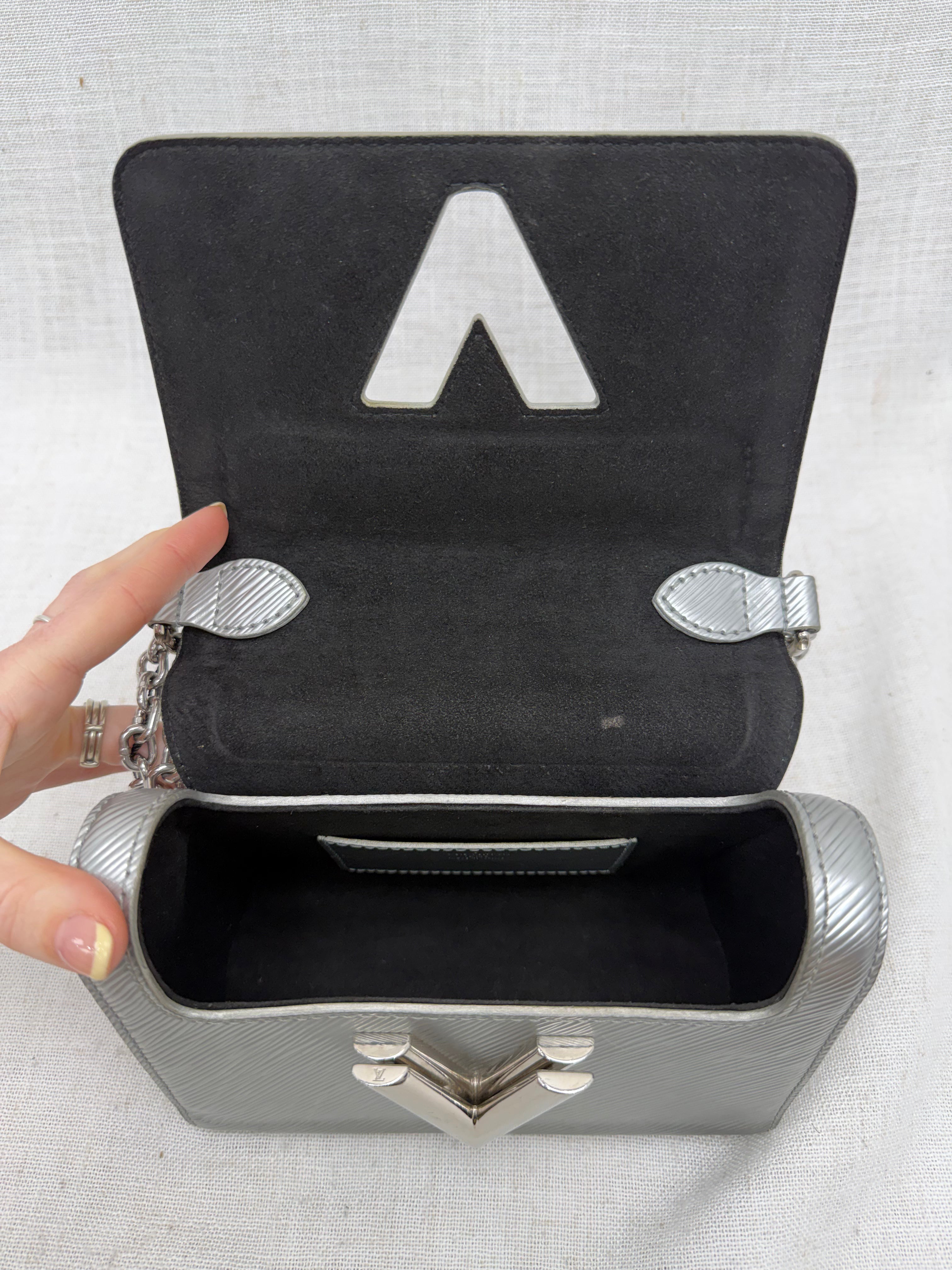 Louis Vuitton Silver Epi Leather Twist PM Chain Bag