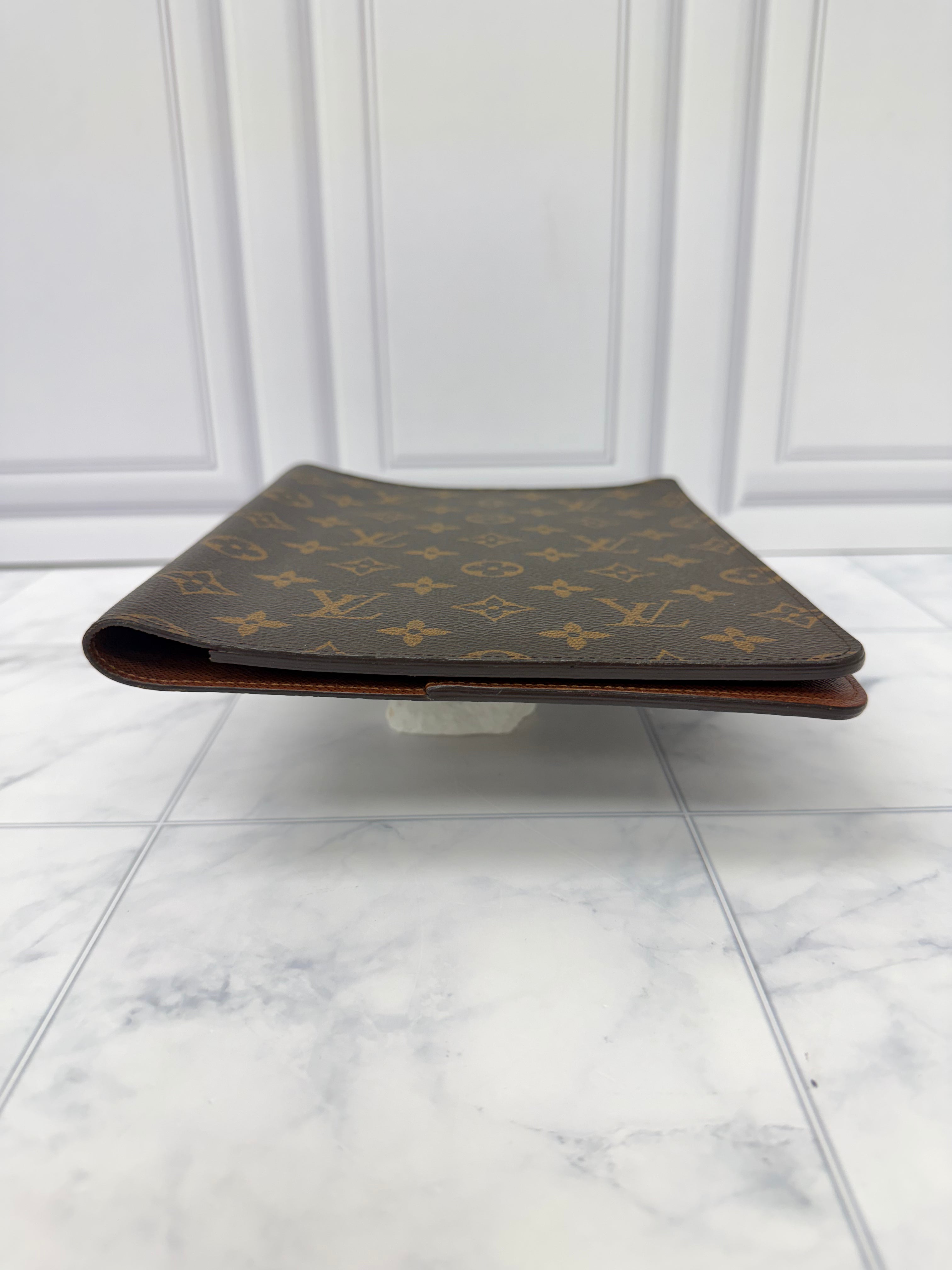 Louis Vuitton Monogram Agenda Notebook Cover
