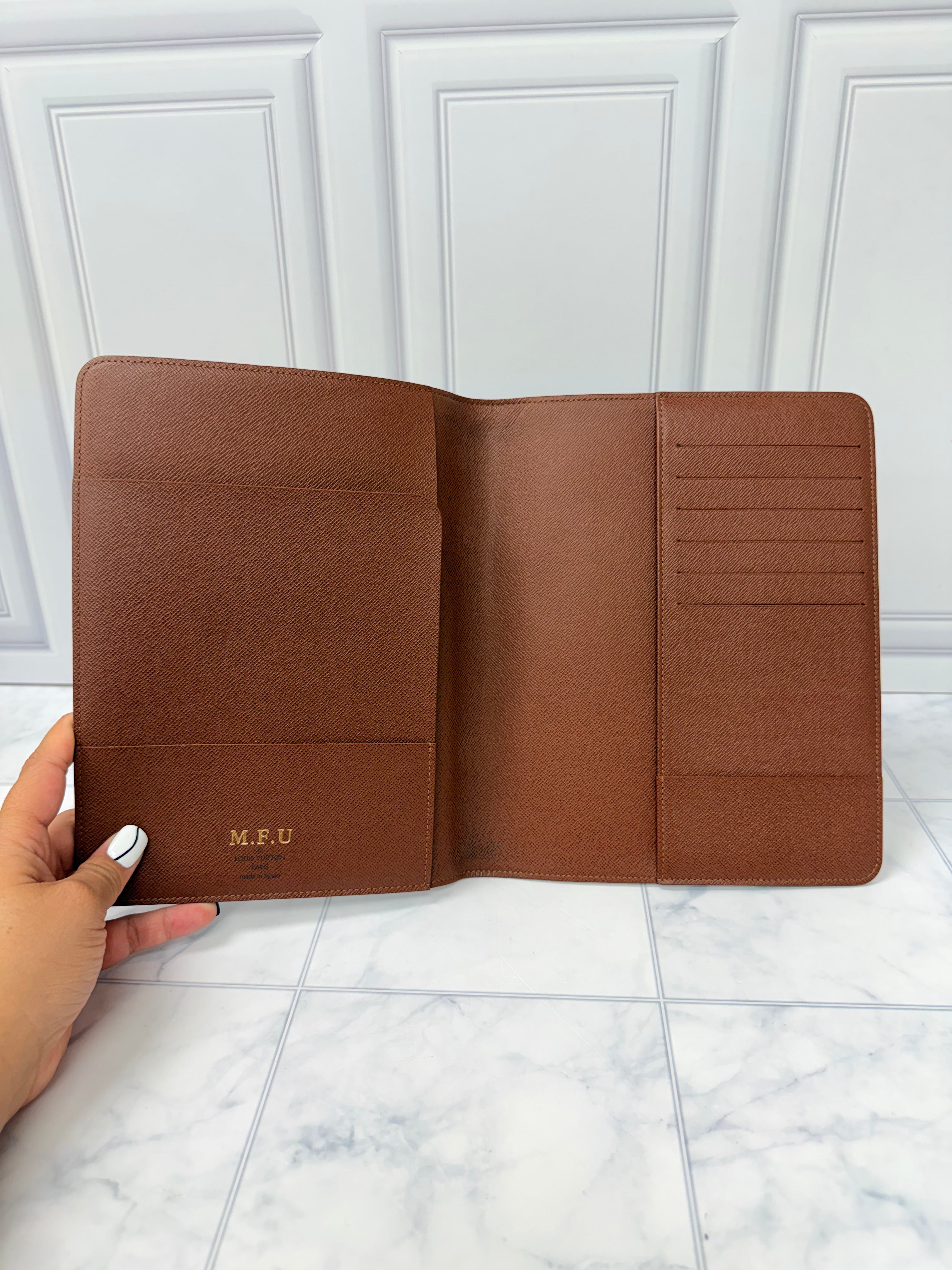 Louis Vuitton Monogram Agenda Notebook Cover