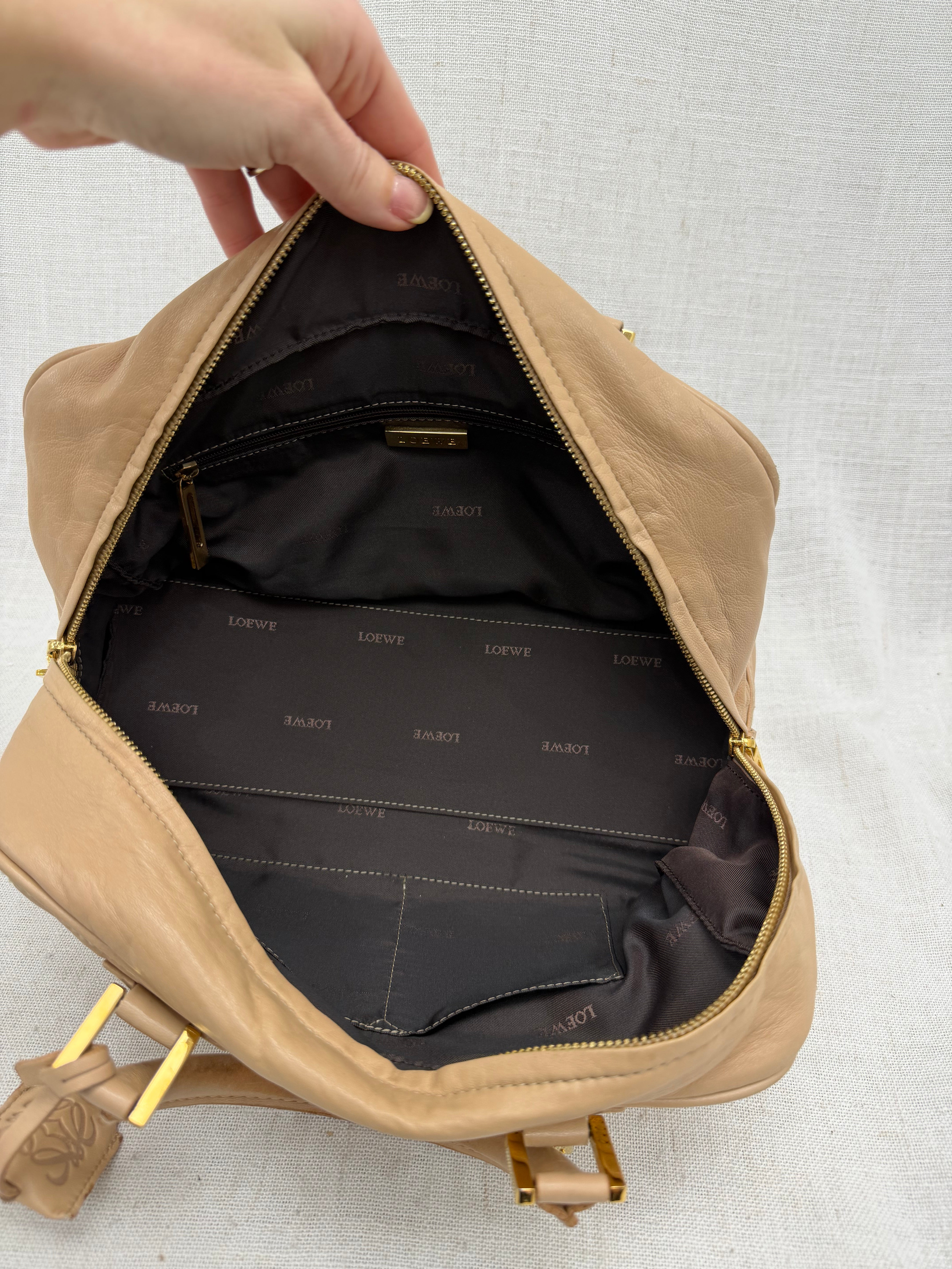 Loewe Vintage Beige Leather Amazona 28 Boston Bag