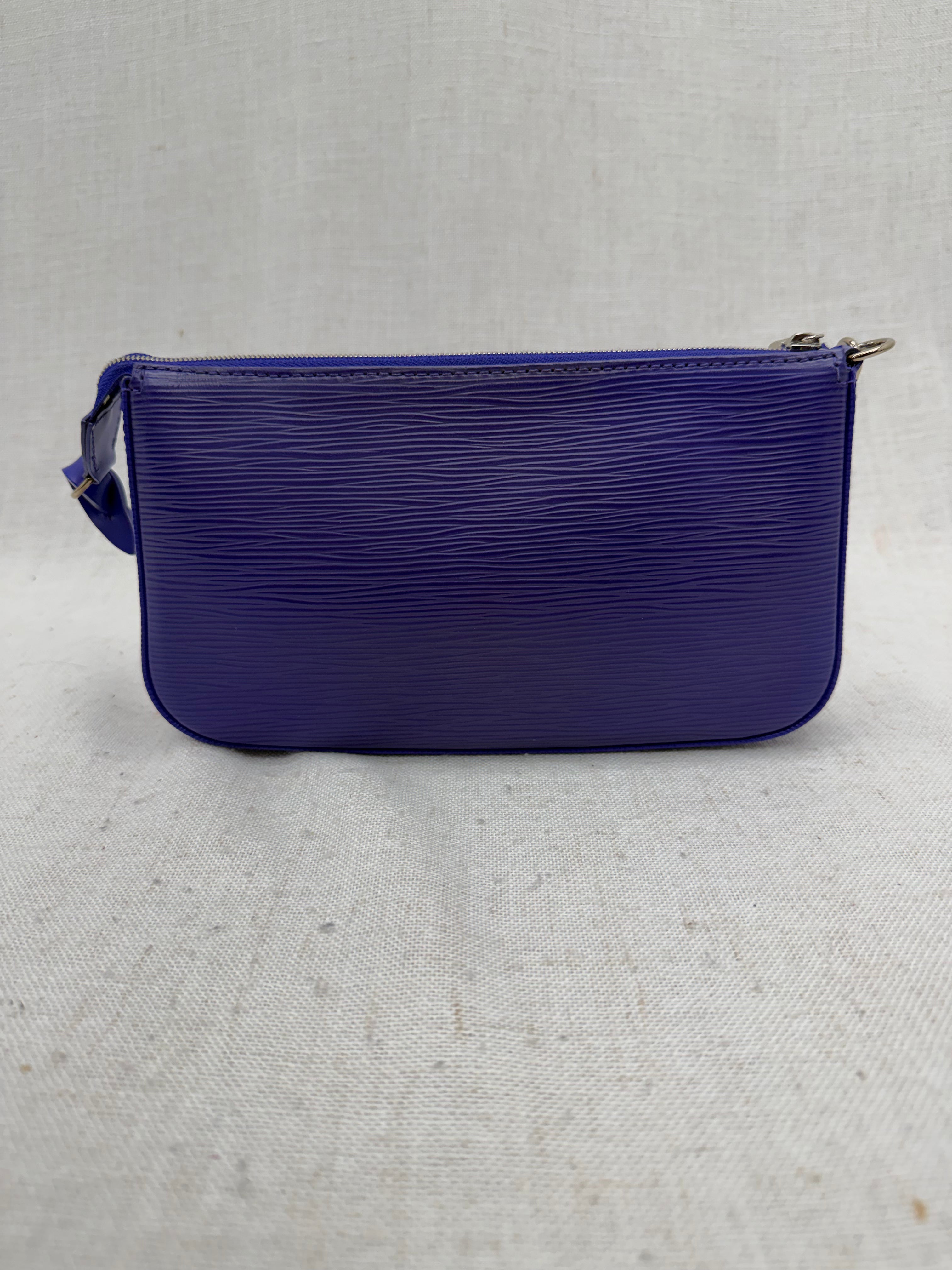 Louis Vuitton Indigo Epi Pochette Accessoires