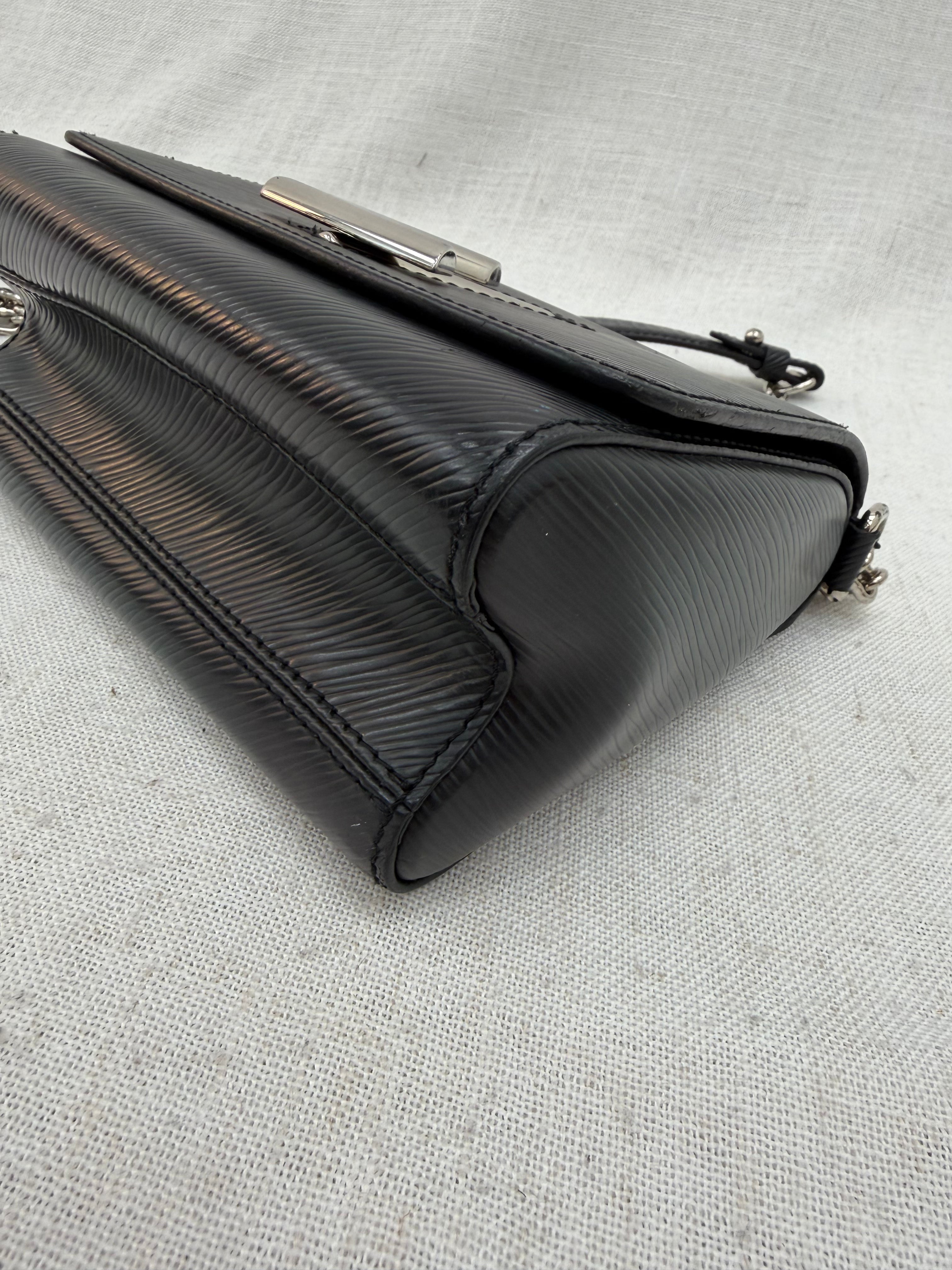 Louis Vuitton Black Epi Twist PM Chain Bag