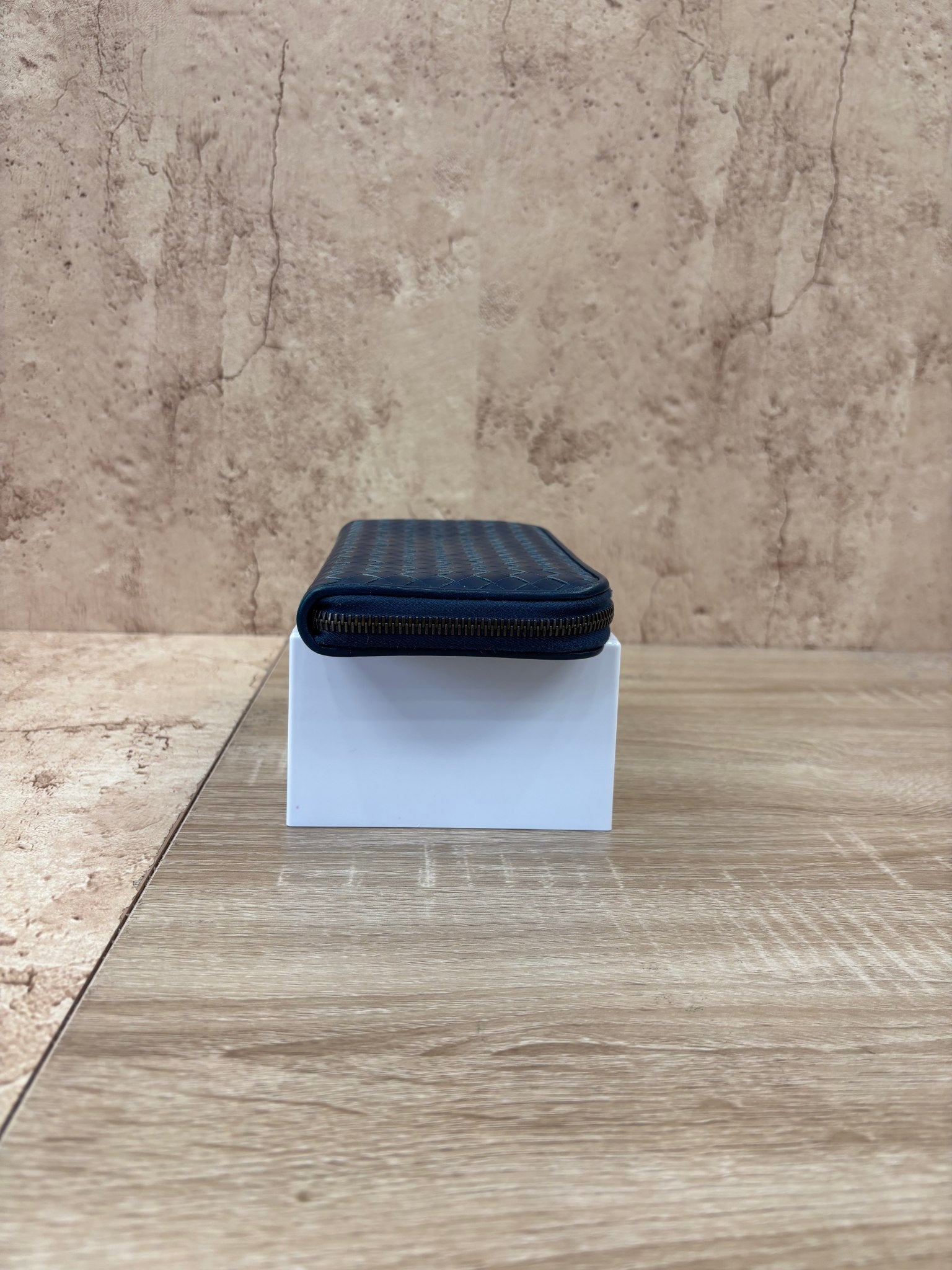https://res.cloudinary.com/dyql5hig8/image/upload/v1757961809/a6wadu9fqdcx3vpyubdt.jpg