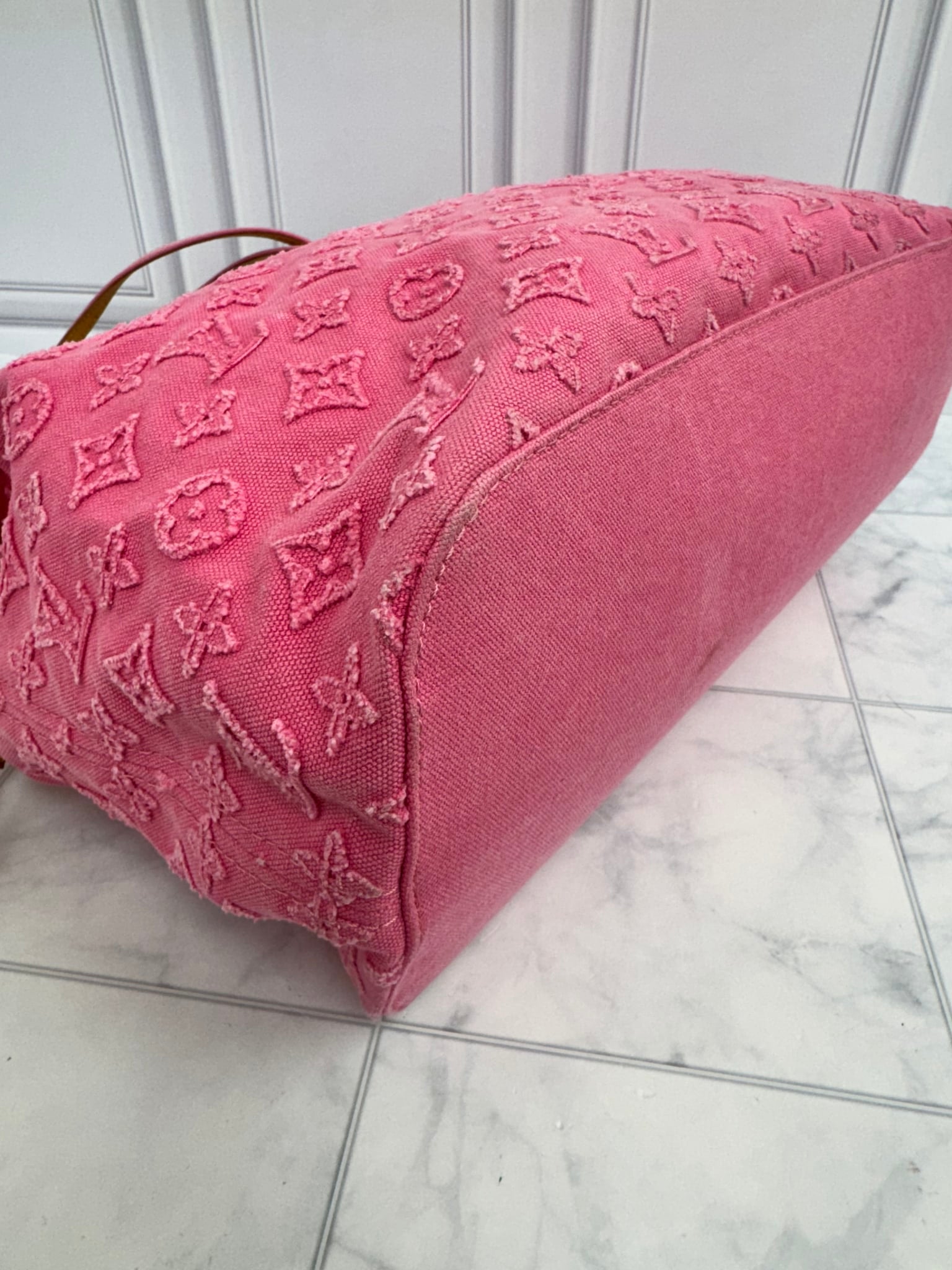 Louis Vuitton Pink Monogram Denim Stone Neverfull MM