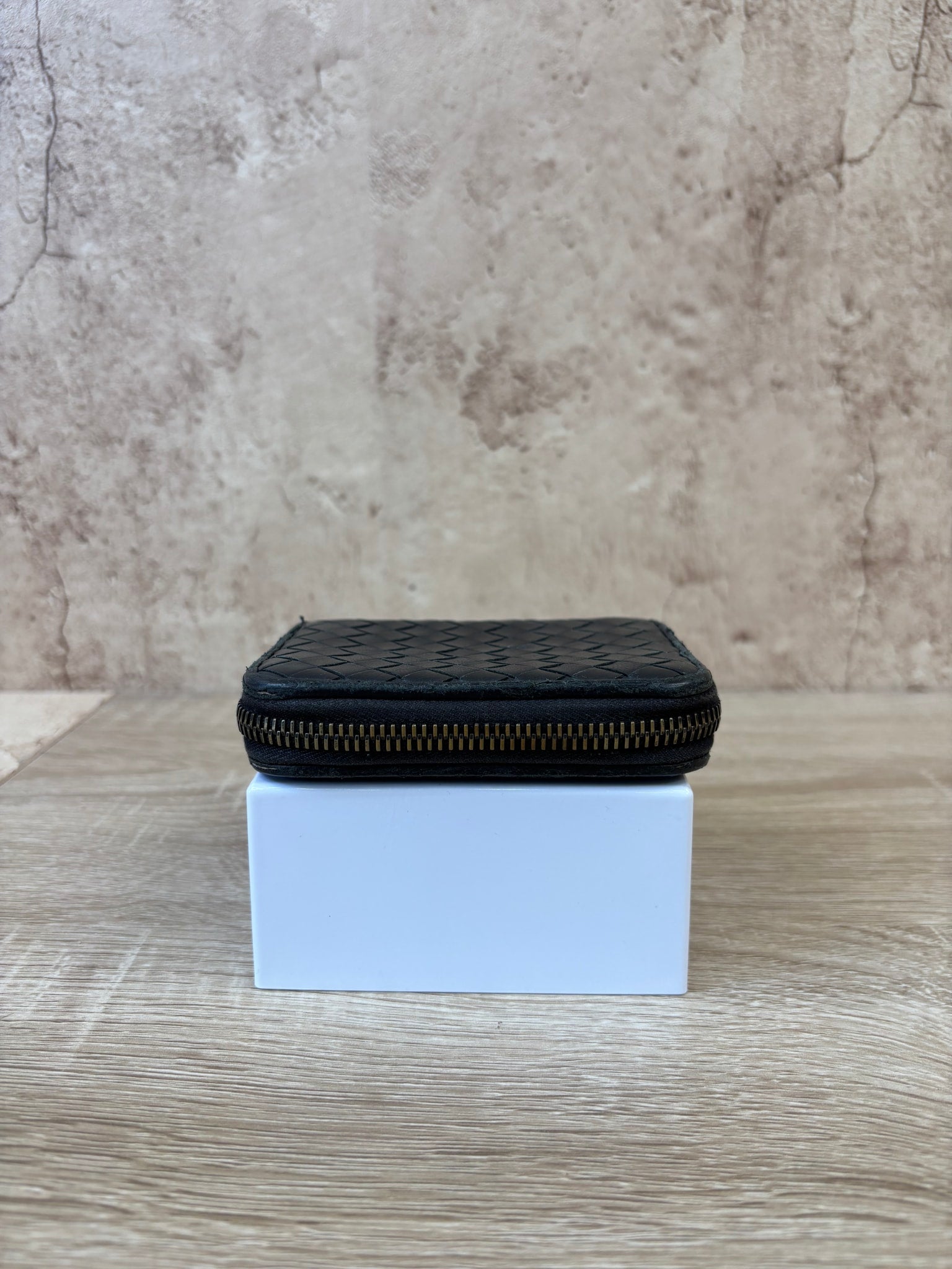 https://res.cloudinary.com/dyql5hig8/image/upload/v1759345545/acgmsf3xj2duy89qwjkh.jpg
