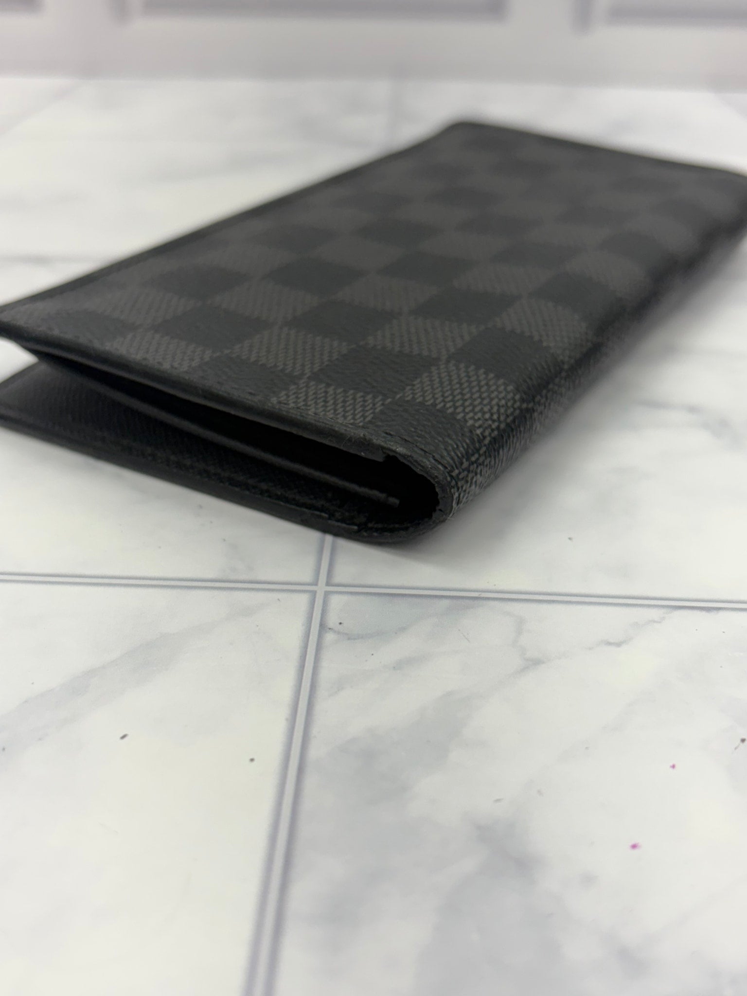Louis Vuitton Damier Graphite Brazza Wallet