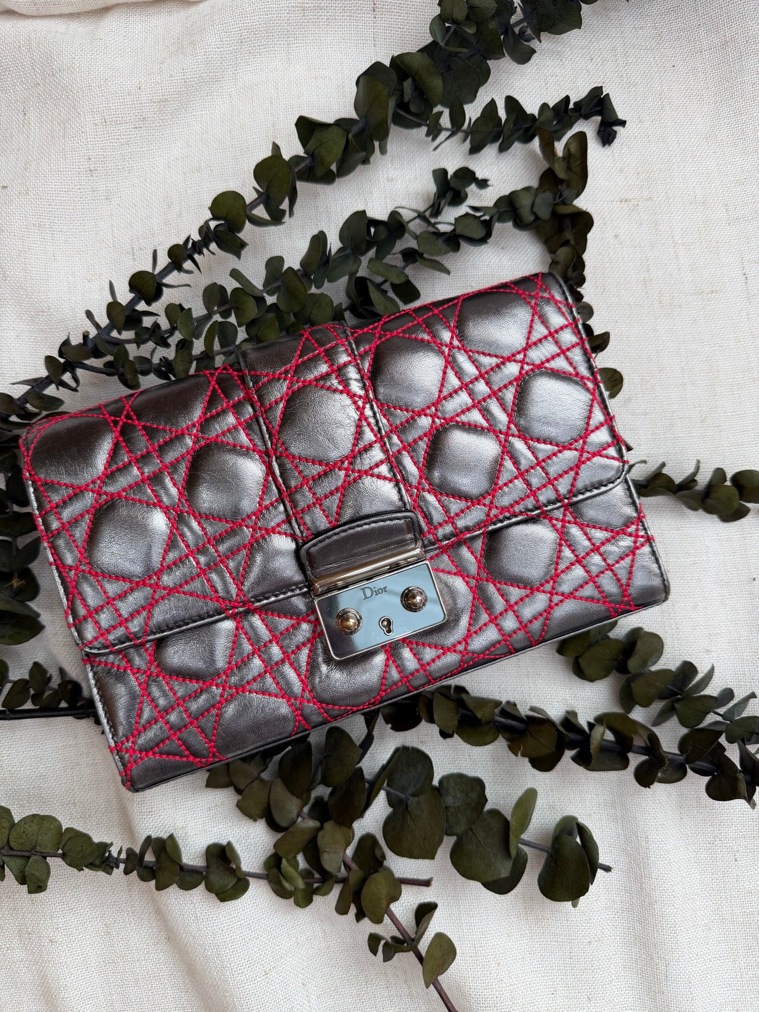 Christian Dior Silver Calf Leather And Red Cannage Stitching Miss Dior Clutch Bag
