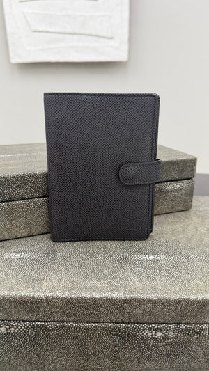 Louis Vuitton Black Taiga Passport Agenda PM