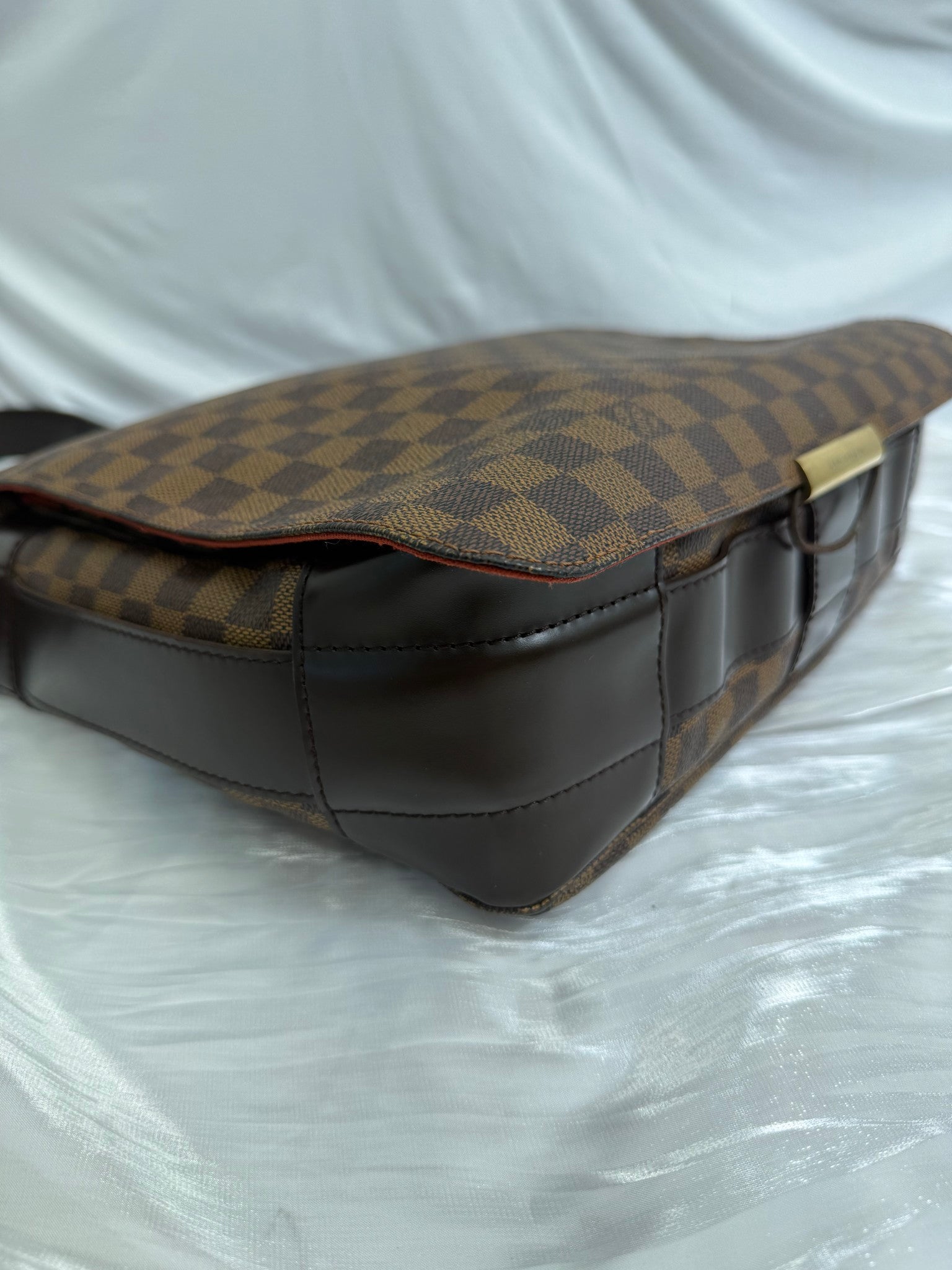 Louis Vuitton Damier Ebene Bastille Messenger Bag
