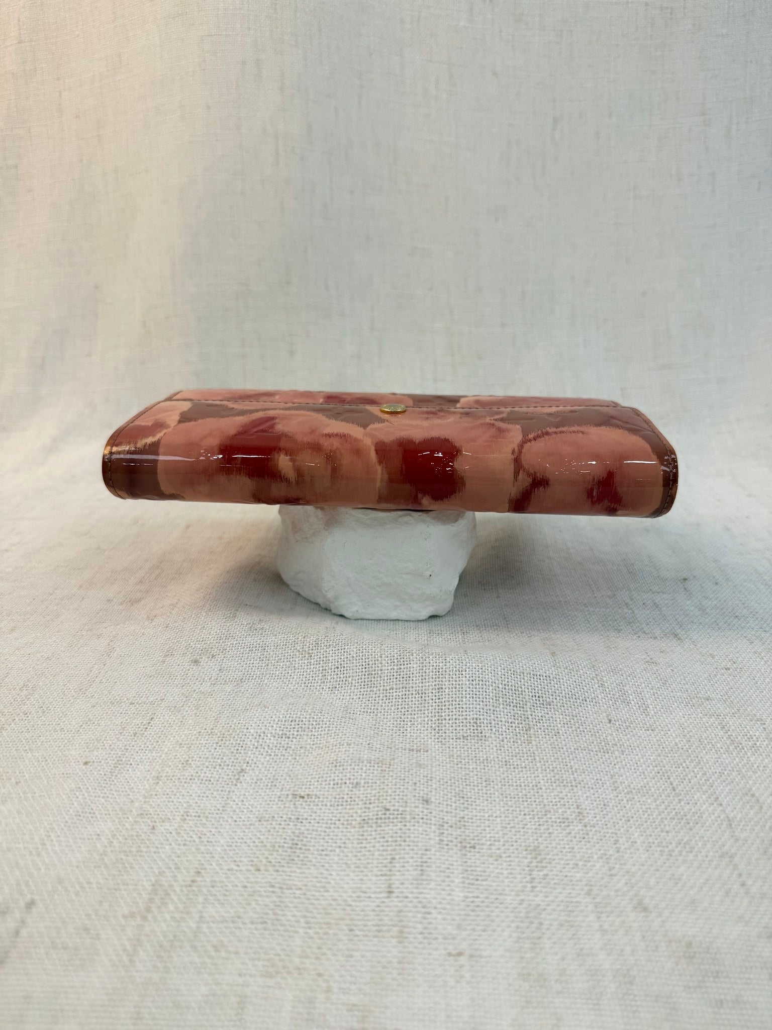 Louis Vuitton Limited Edition Rose Velours Vernis Leather Ikat Sarah Wallet