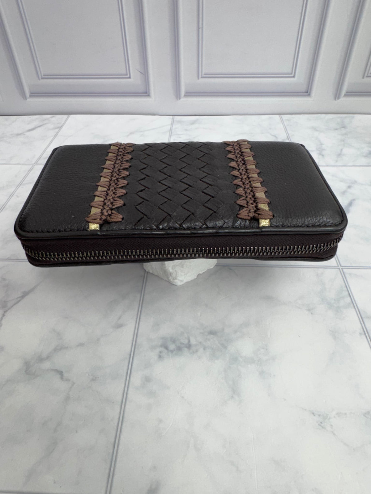 Bottega Veneta Brown Intrecciato Leather Zippy Wallet