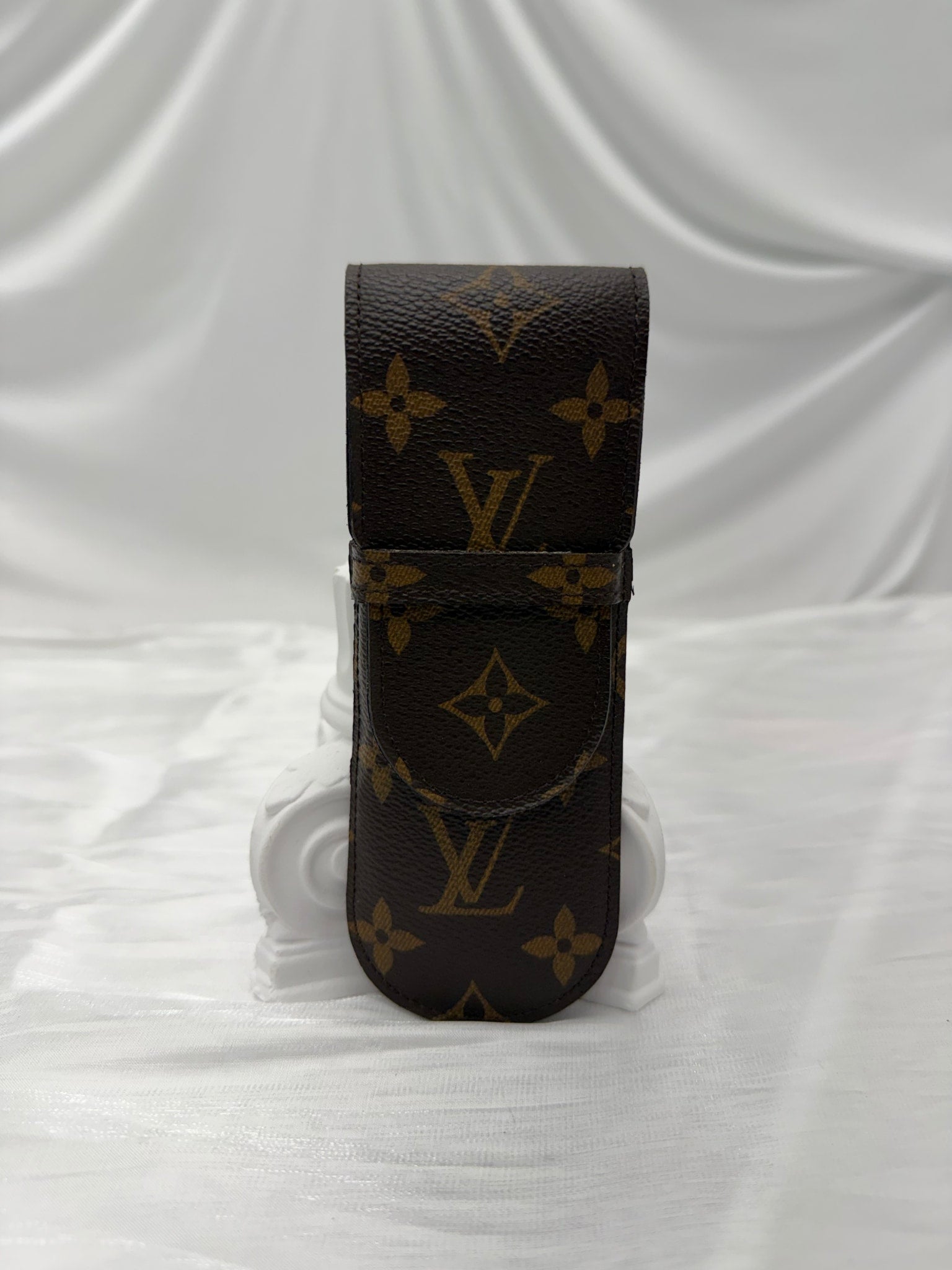Louis Vuitton Monogram Pouch