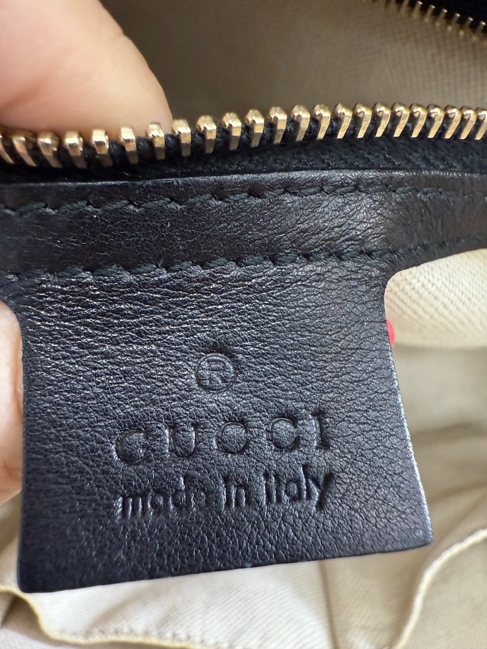 Gucci Black Patent Leather MicroGuccisima Medium Dome 2Way Bag