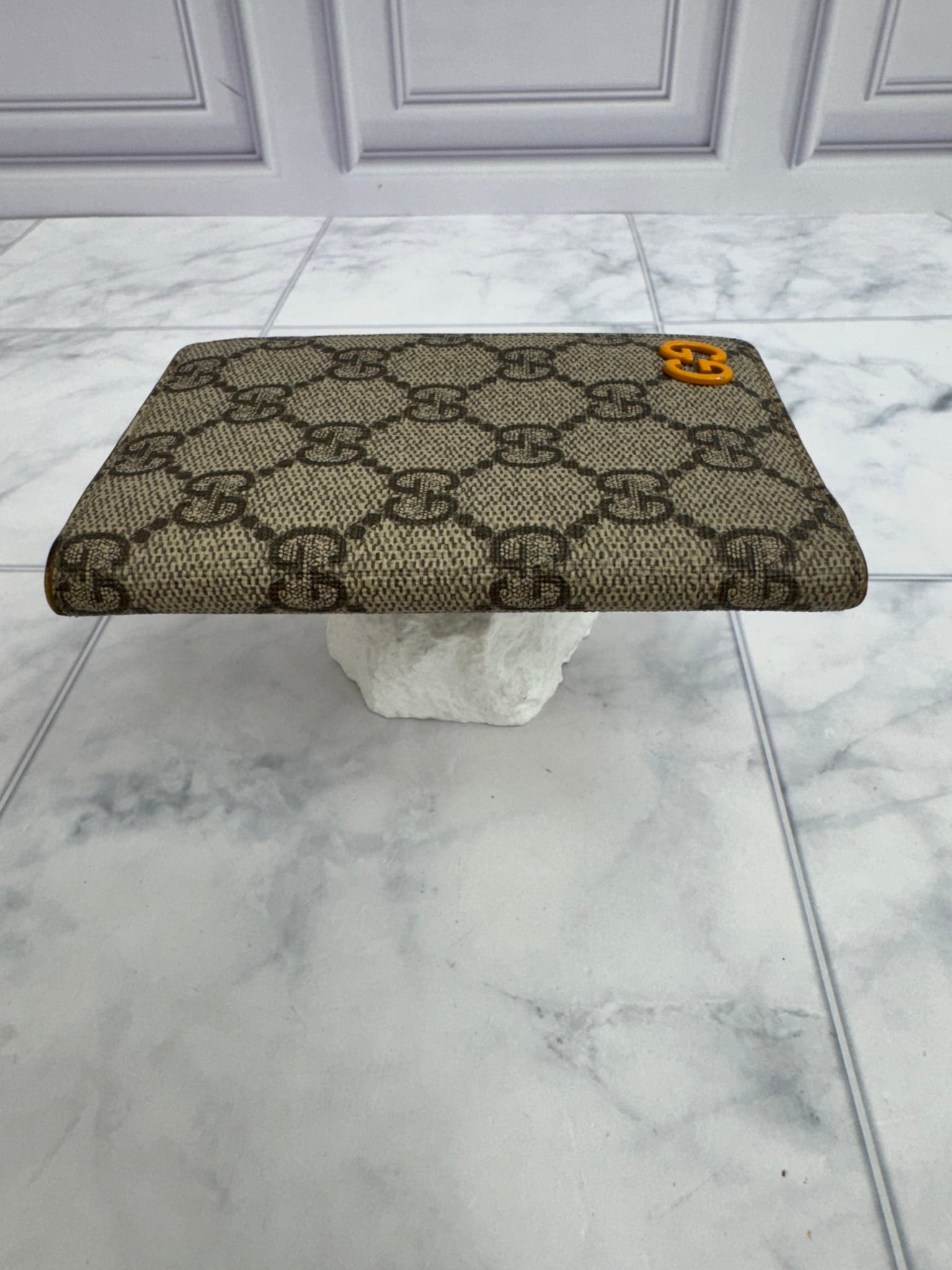 Gucci GG Supreme And Yellow Card Case