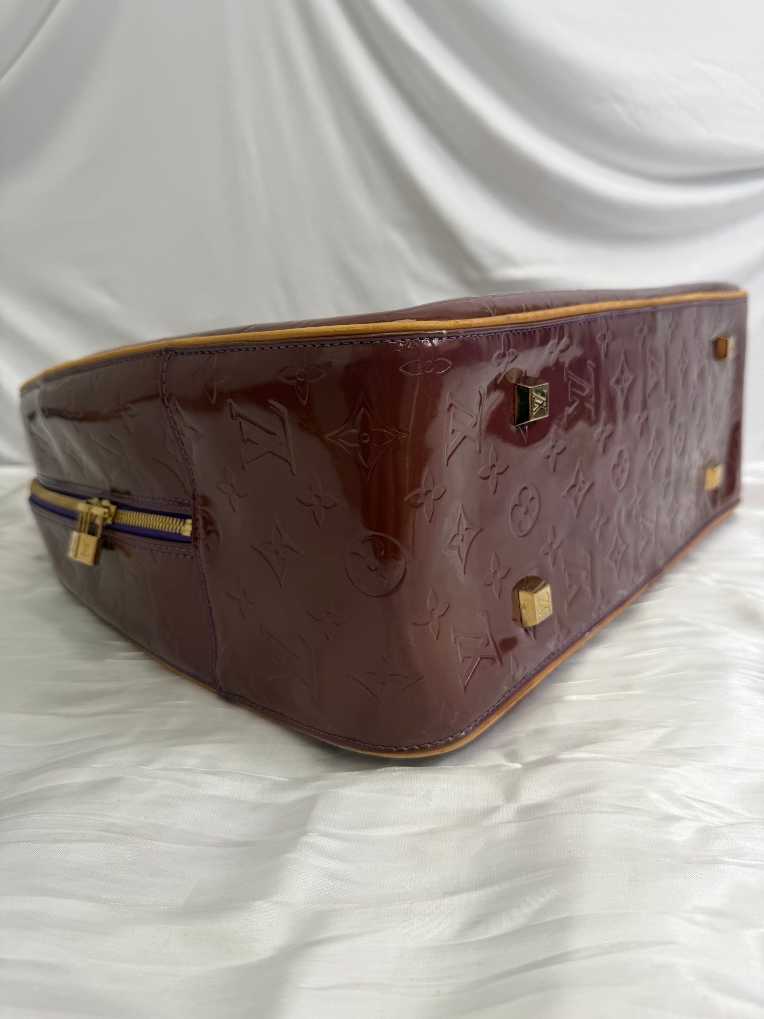 Louis Vuitton Burgundy Vernis Sutton Bag