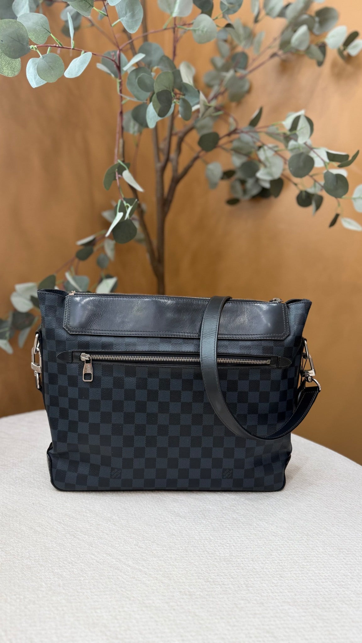 Louis Vuitton Cobalt Blue Damier Greenwich Messenger Bag 