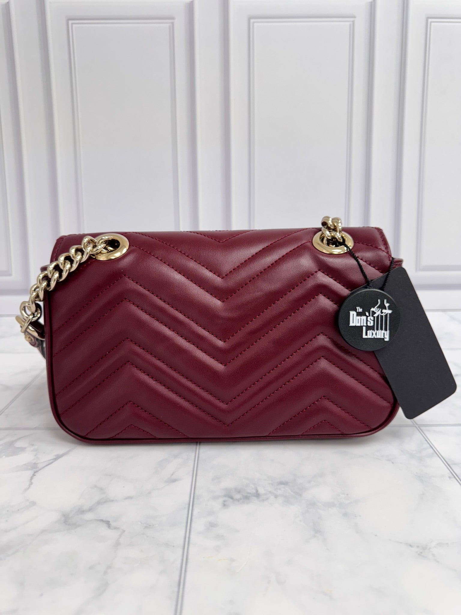 LIKE NEW- Gucci Áncora Rosso GG Marmont Chevron Quilted Leather Crossbody Bag