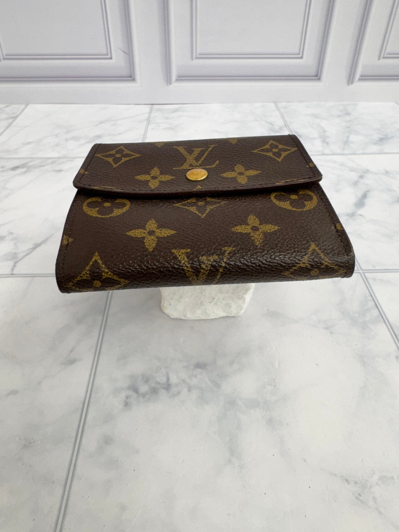 Louis Vuitton Monogram Elise Trifold Wallet