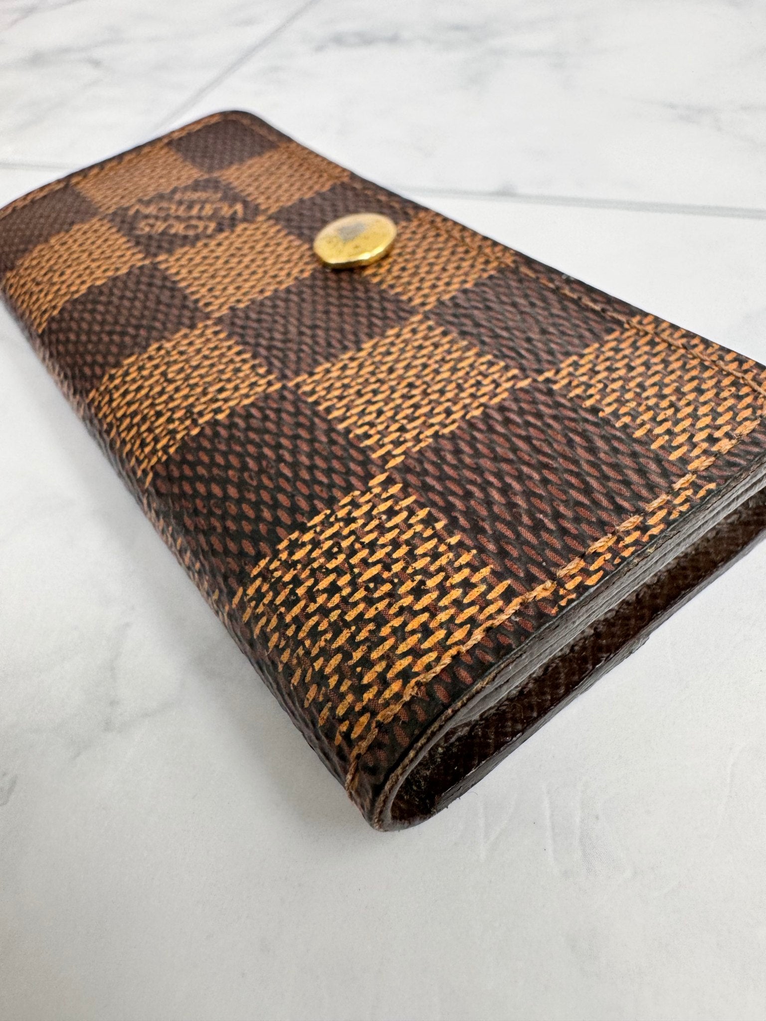 Louis Vuitton Damier Ebene 4 Key Holder