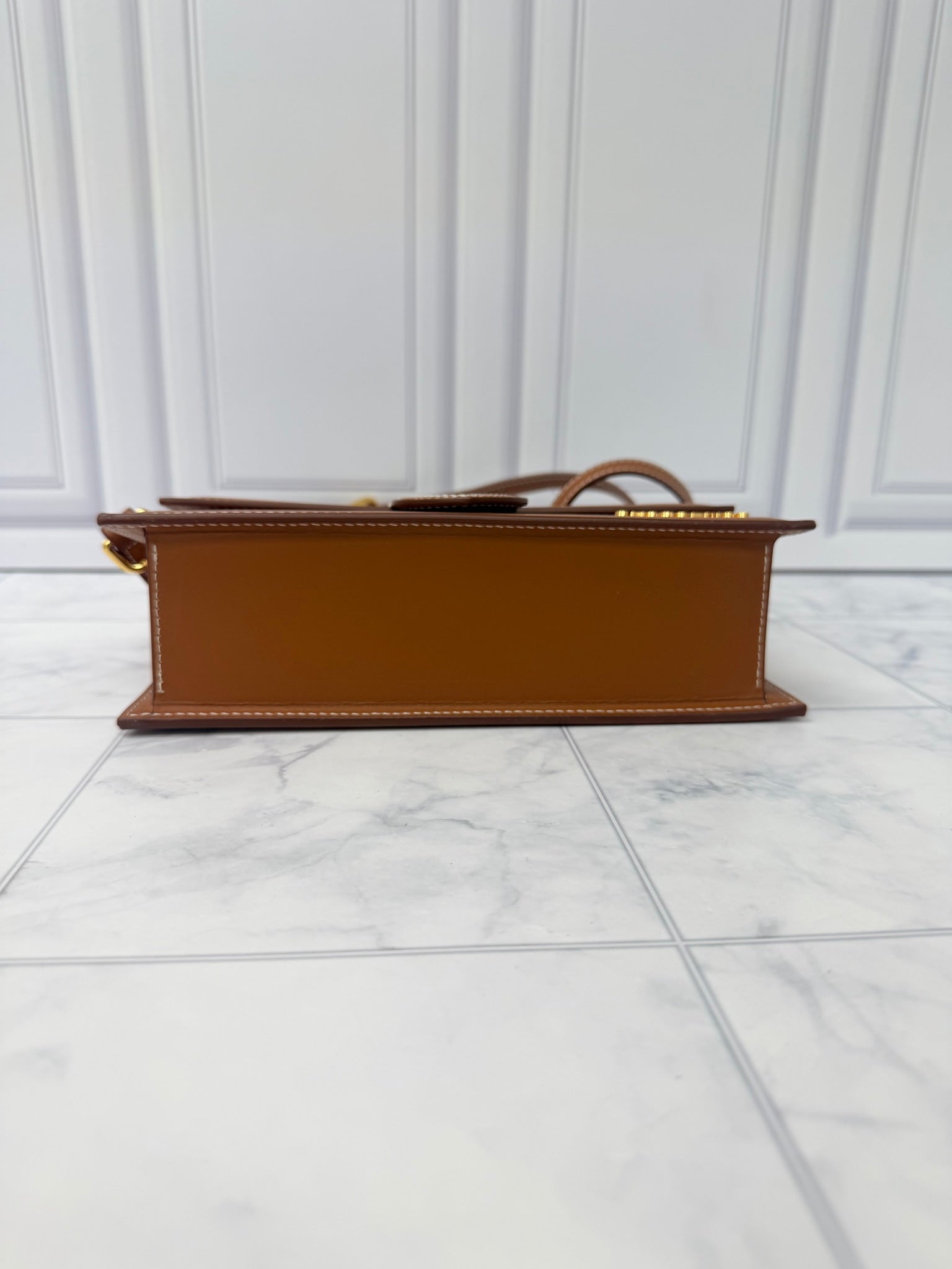 BRAND NEW - Jacquemus Light Brown Leather Le Grand Bambino 2Way Handbag