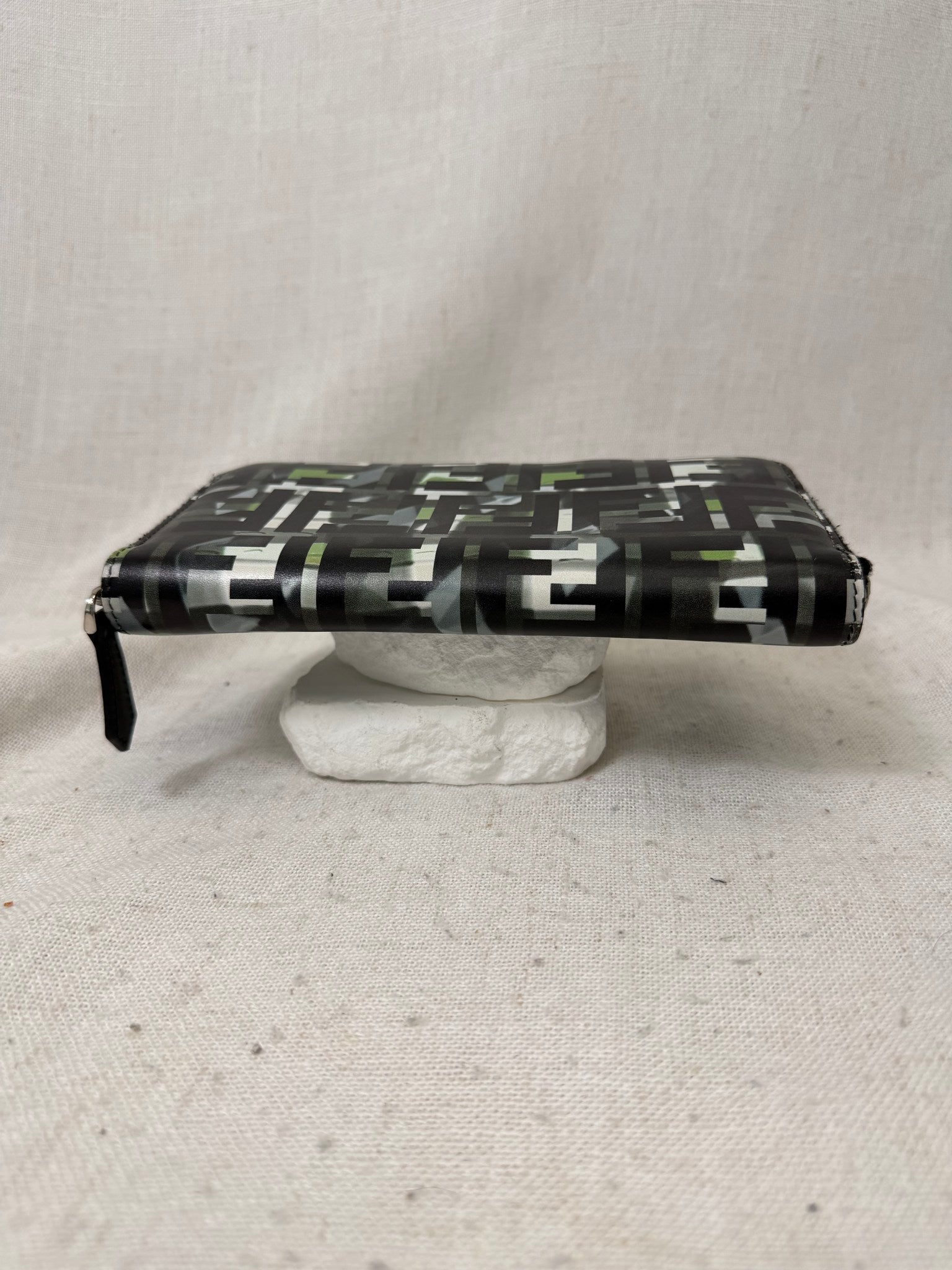 Fendi Black And Green Camo Forever Fendi Zippy Wallet 