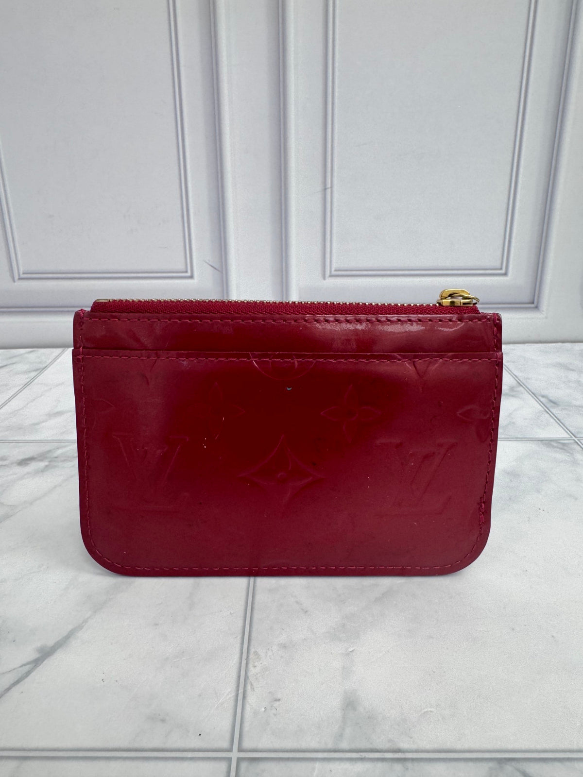 Louis Vuitton Red Vernis Monogram Pochette Cles