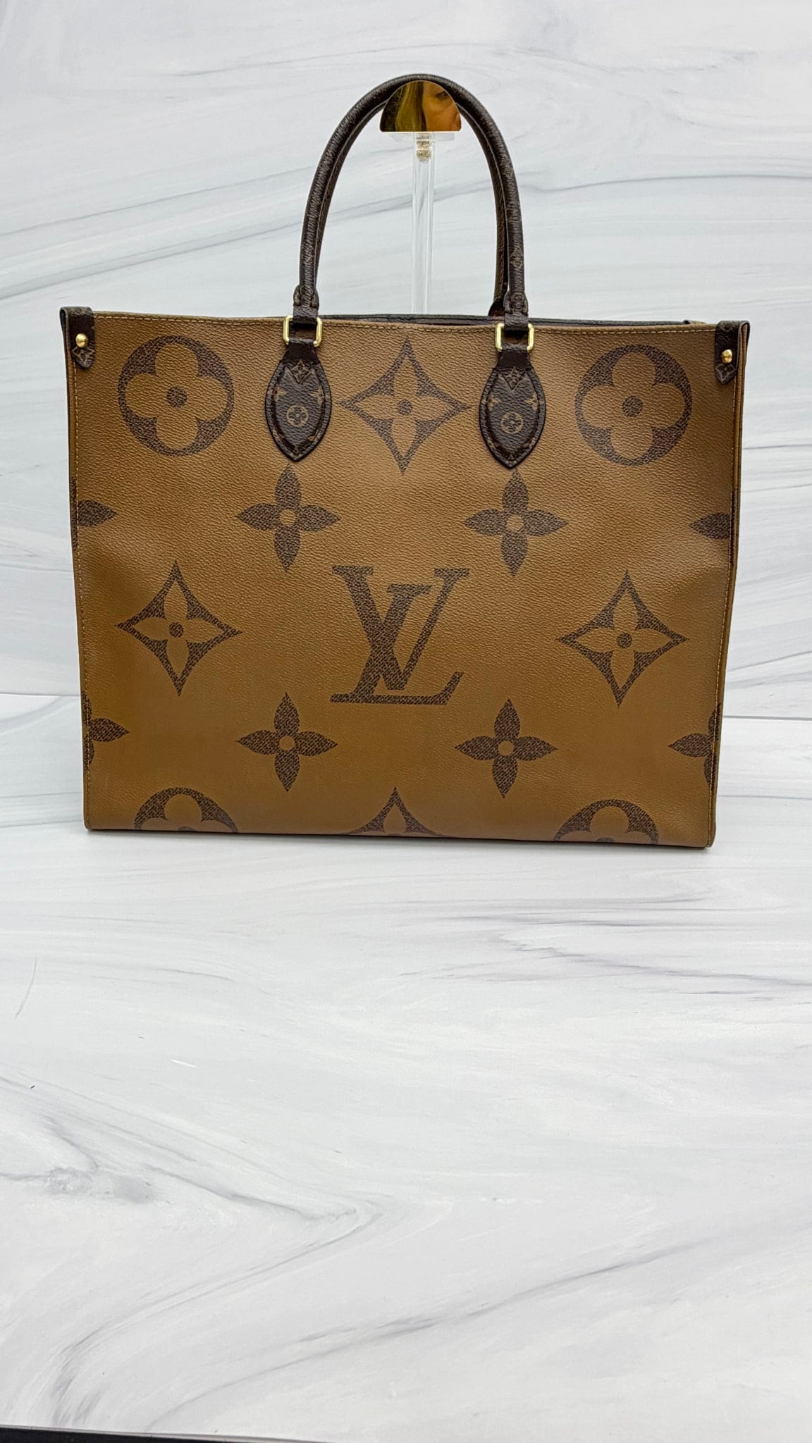 Louis Vuitton Monogram Giant On The Go MM Tote Bag