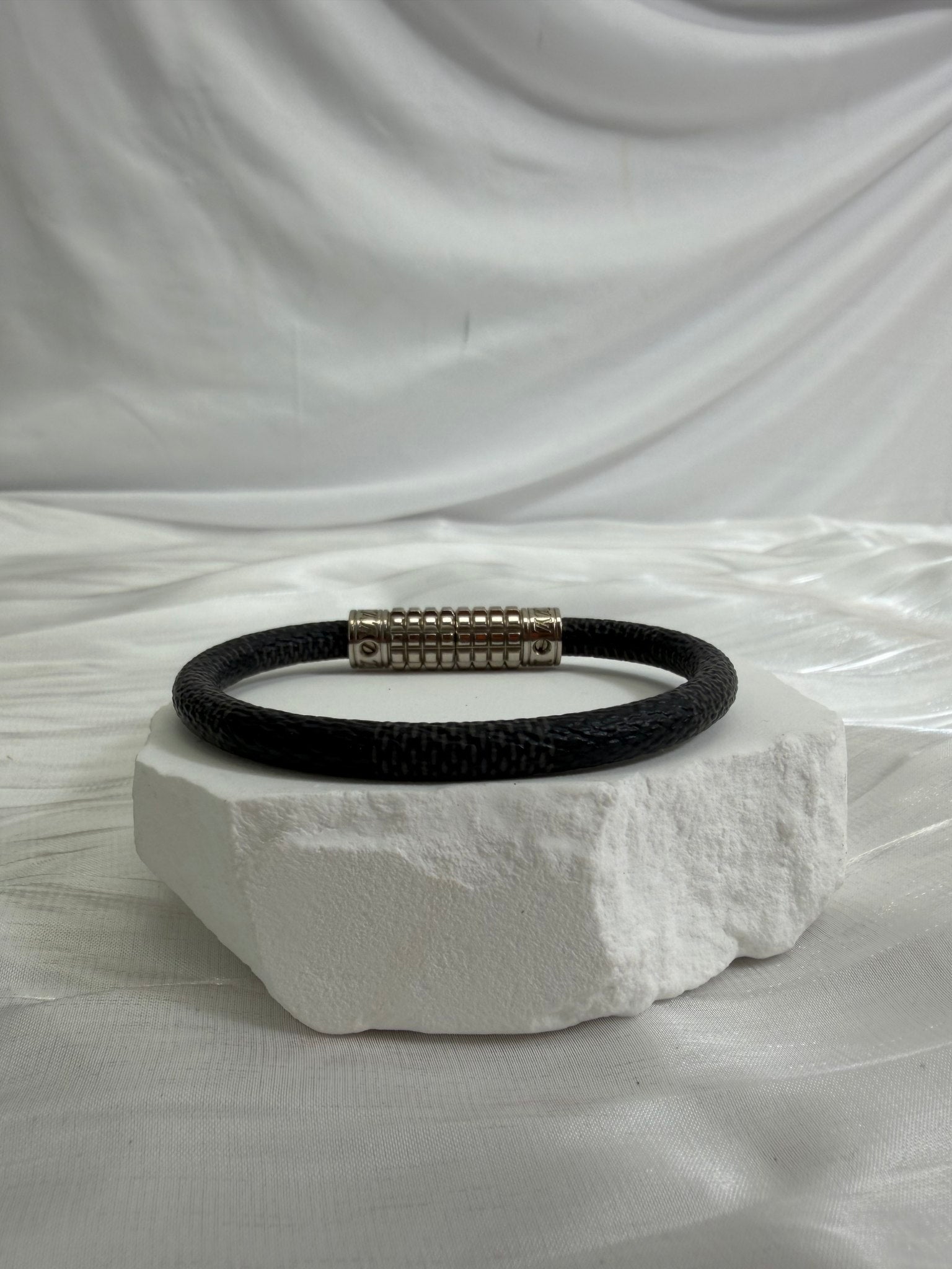 Louis Vuitton Damier Graphite Digit Bracelet