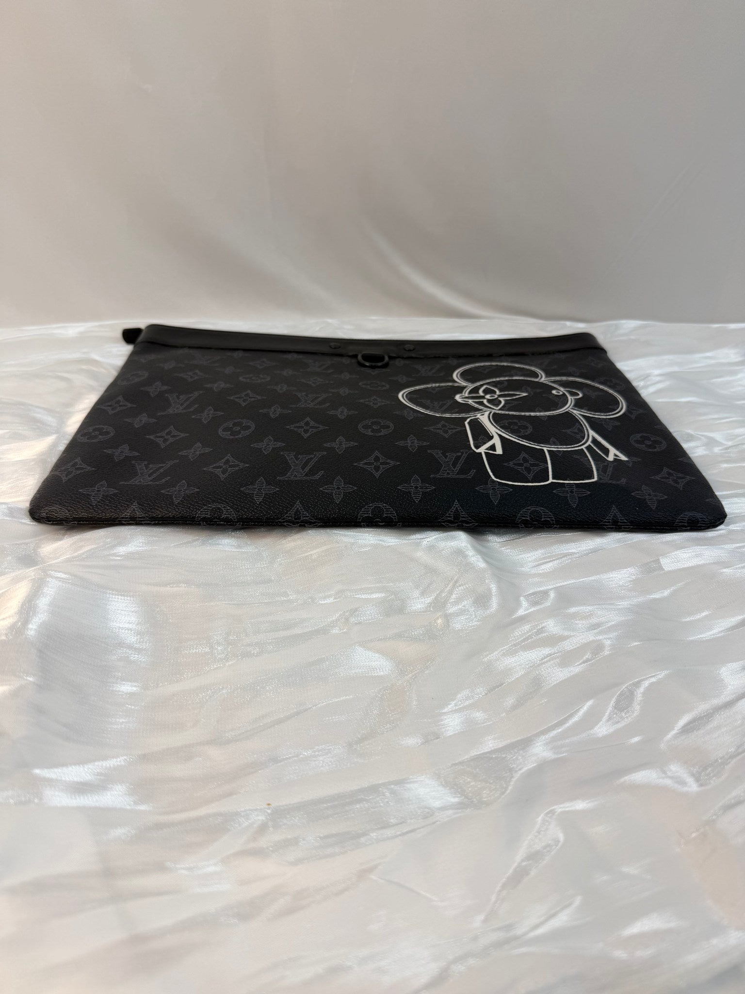 Louis Vuitton Monogram Eclipse Vivienne Apollo Pochette