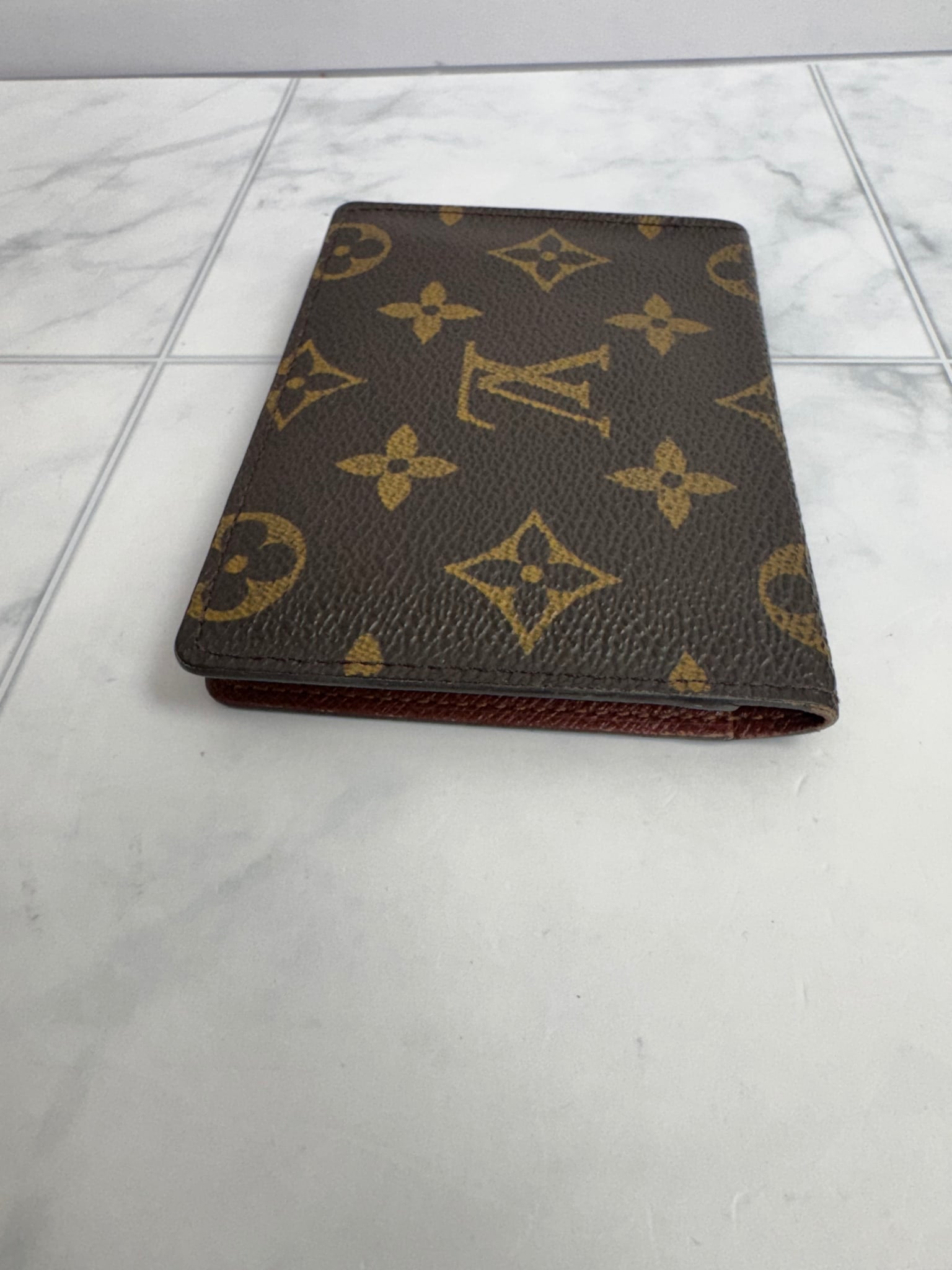 Louis Vuitton Monogram Porte 2 Cartes Vertical Card Case