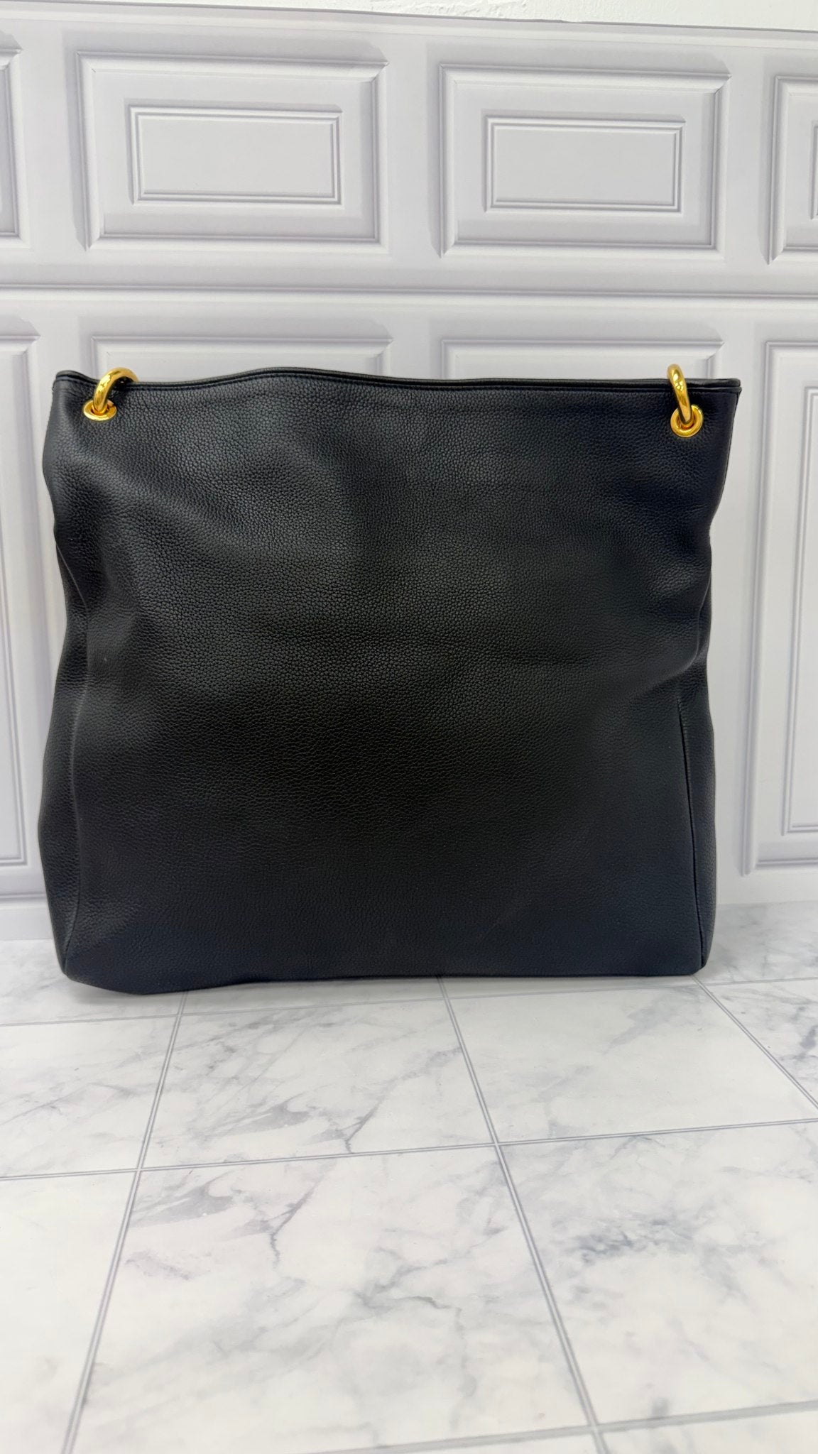 LIKE NEW - Tom Ford Black Pebbled Leather Chain Shoulder Bag