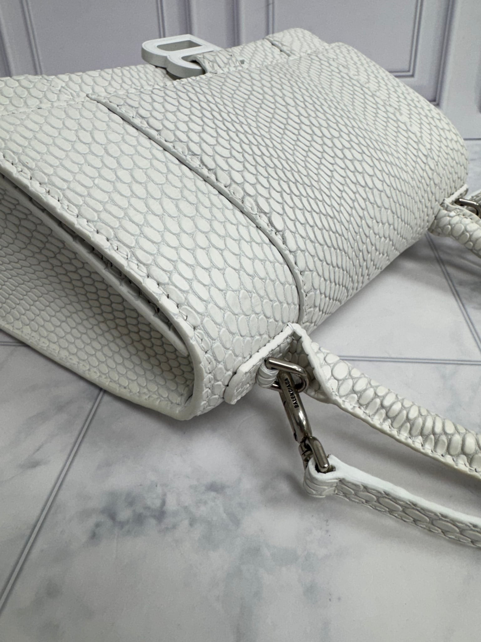 Balenciaga White Snakeskin Embossed Leather Small Hourglass 2Way Bag
