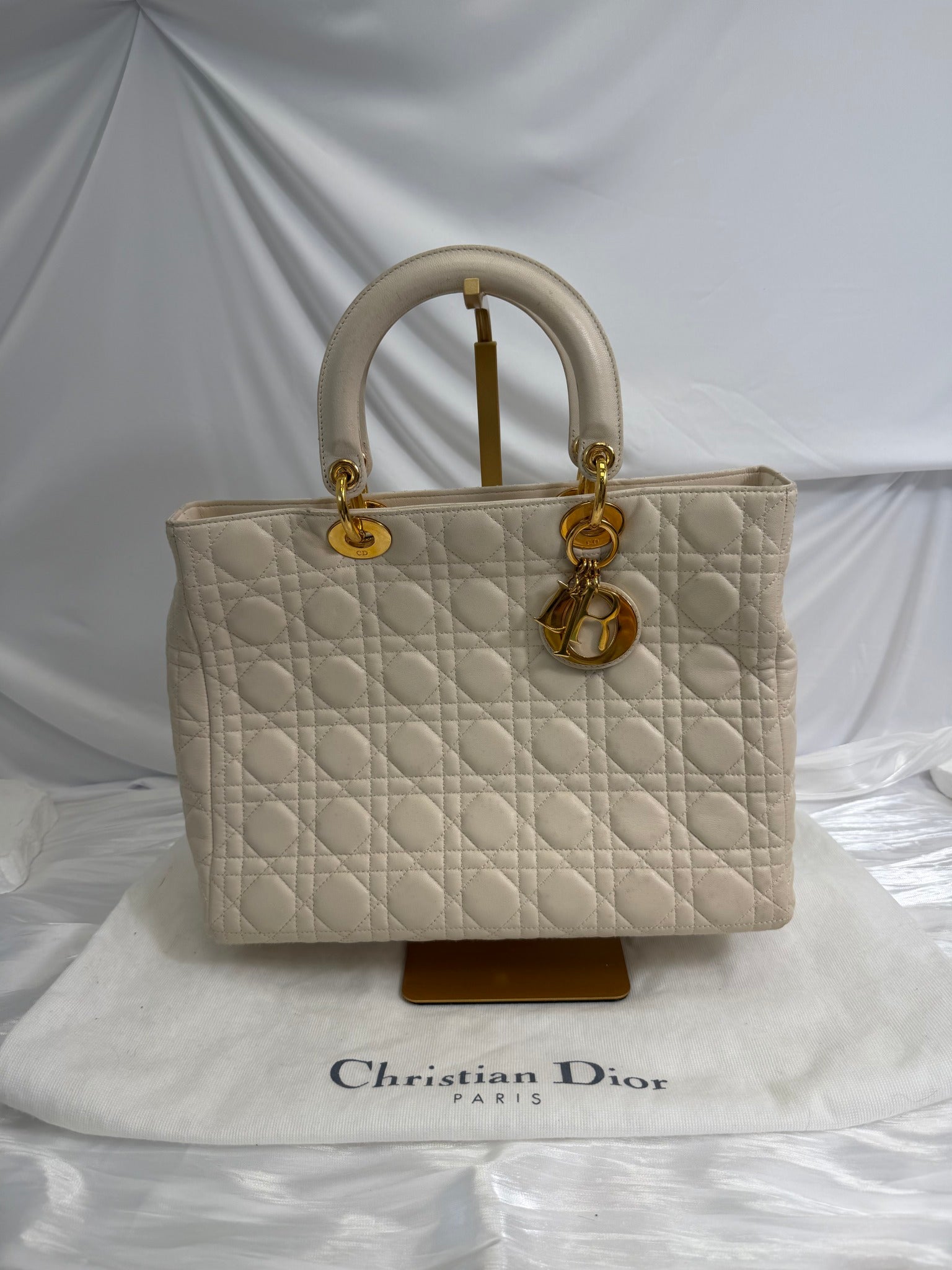 Christin Dior Cream Cannage Leather Large Lady Dior