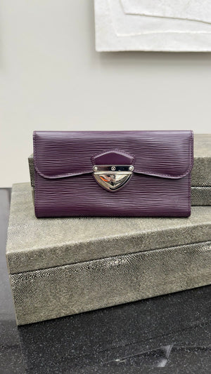 LIKE NEW- Louis Vuitton Plum Epi Cassis Eugenie Wallet