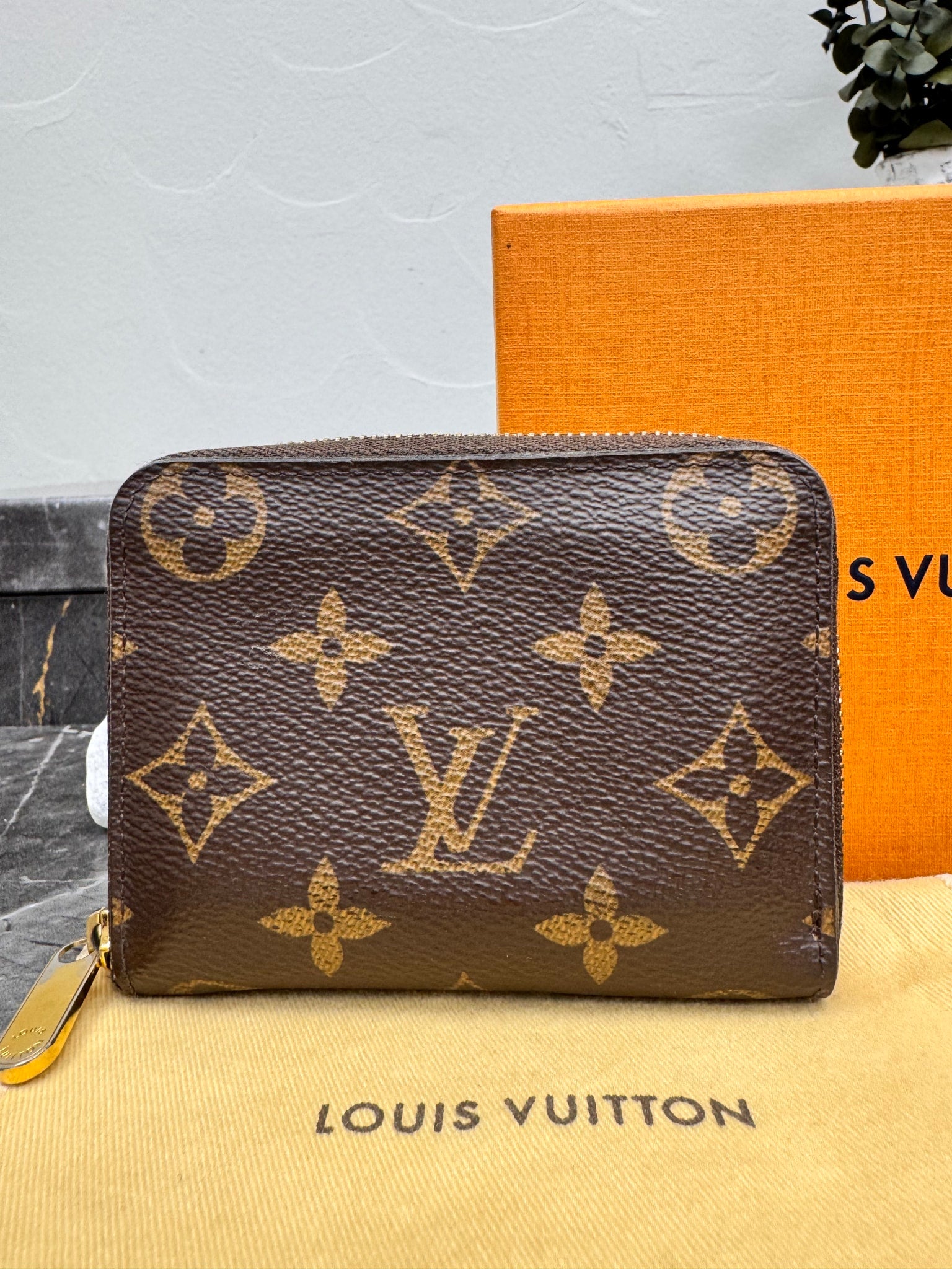 Louis Vuitton Monogram Zippy Coin Purse