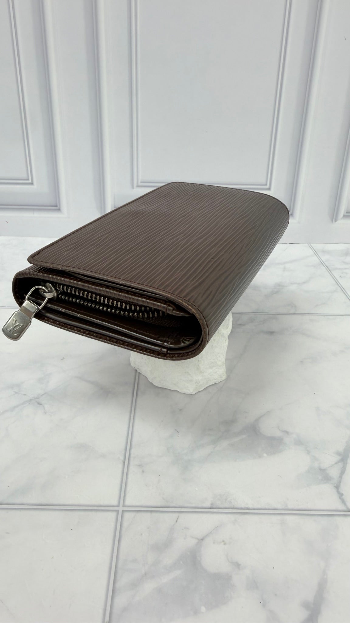 Louis Vuitton Brown Epi Leather Porte Monnaie Wallet 