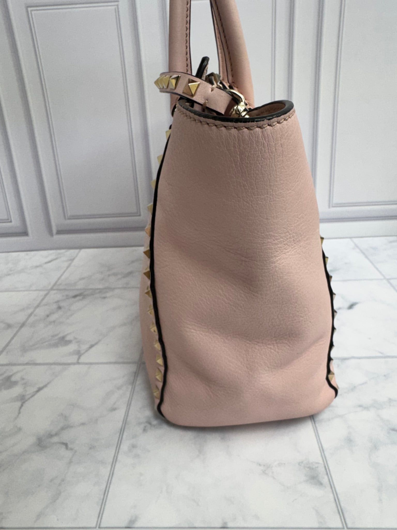 Valentino Baby Pink Grained Leather Rockstud Trapeze Medium 2Way Bag